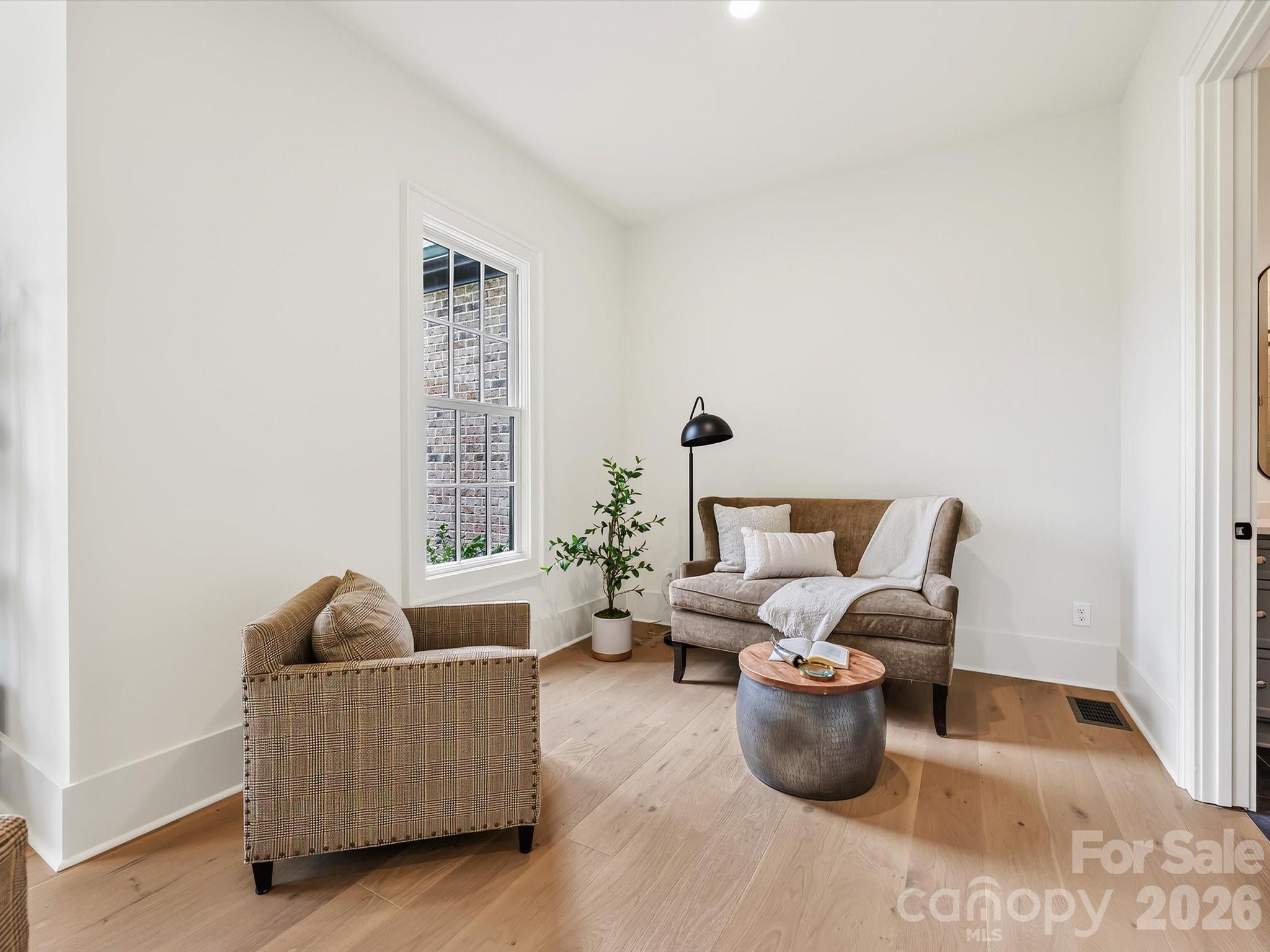 5830 Long Stirrup Lane Property Photo 12