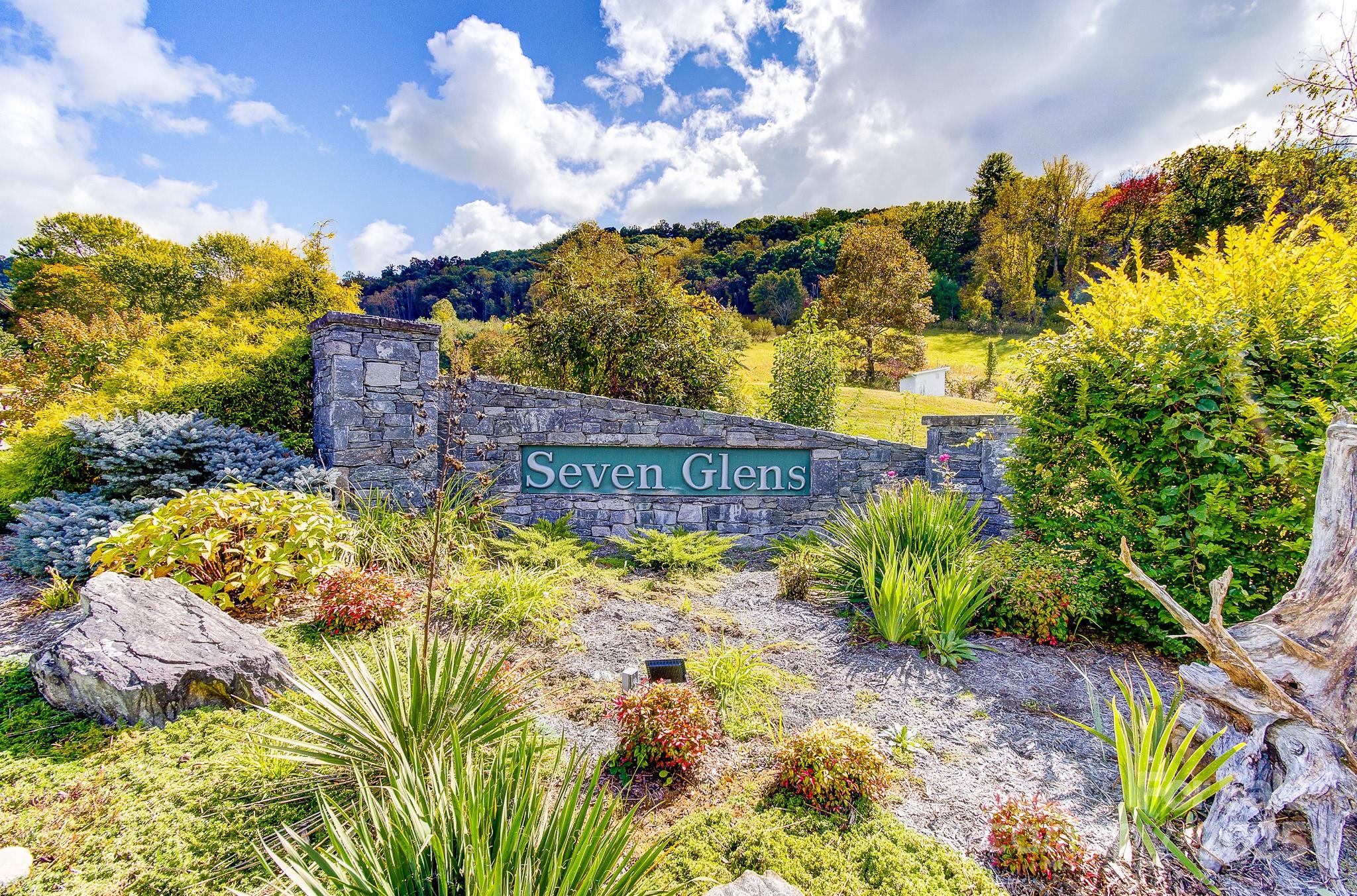 443 Glen Valley Drive Property Photo 2