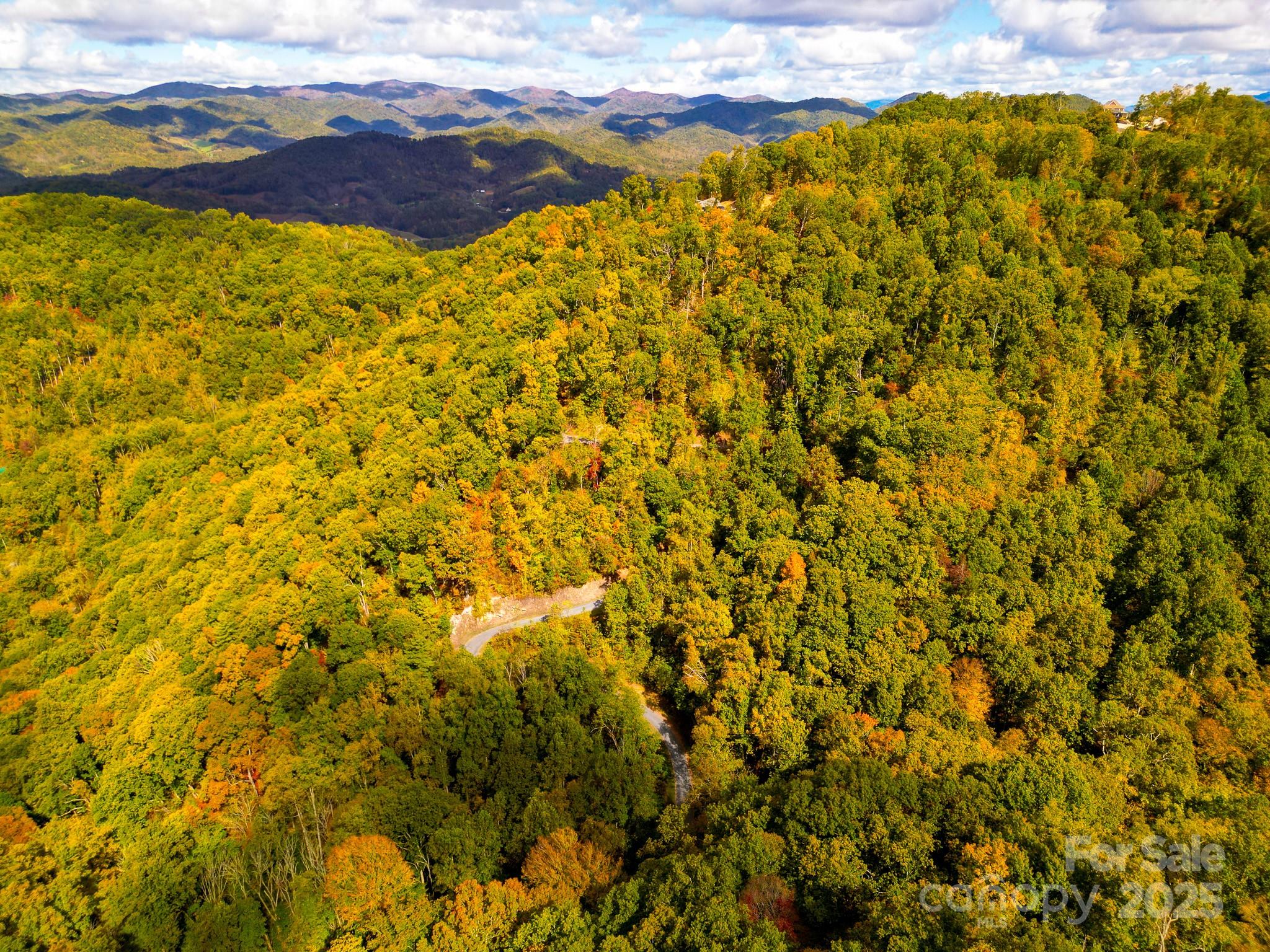 443 Glen Valley Drive Property Photo 12