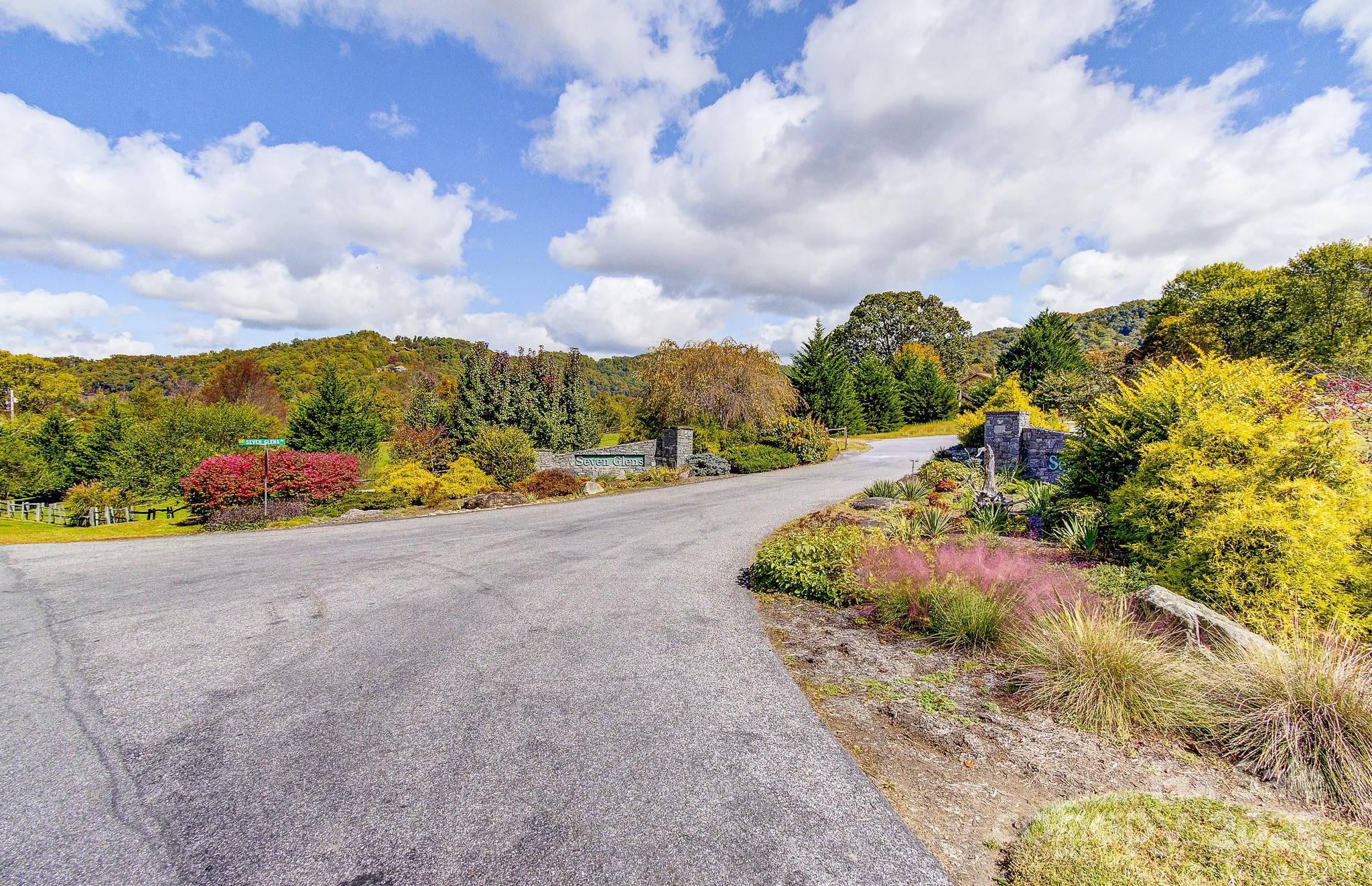 443 Glen Valley Drive Property Photo 19