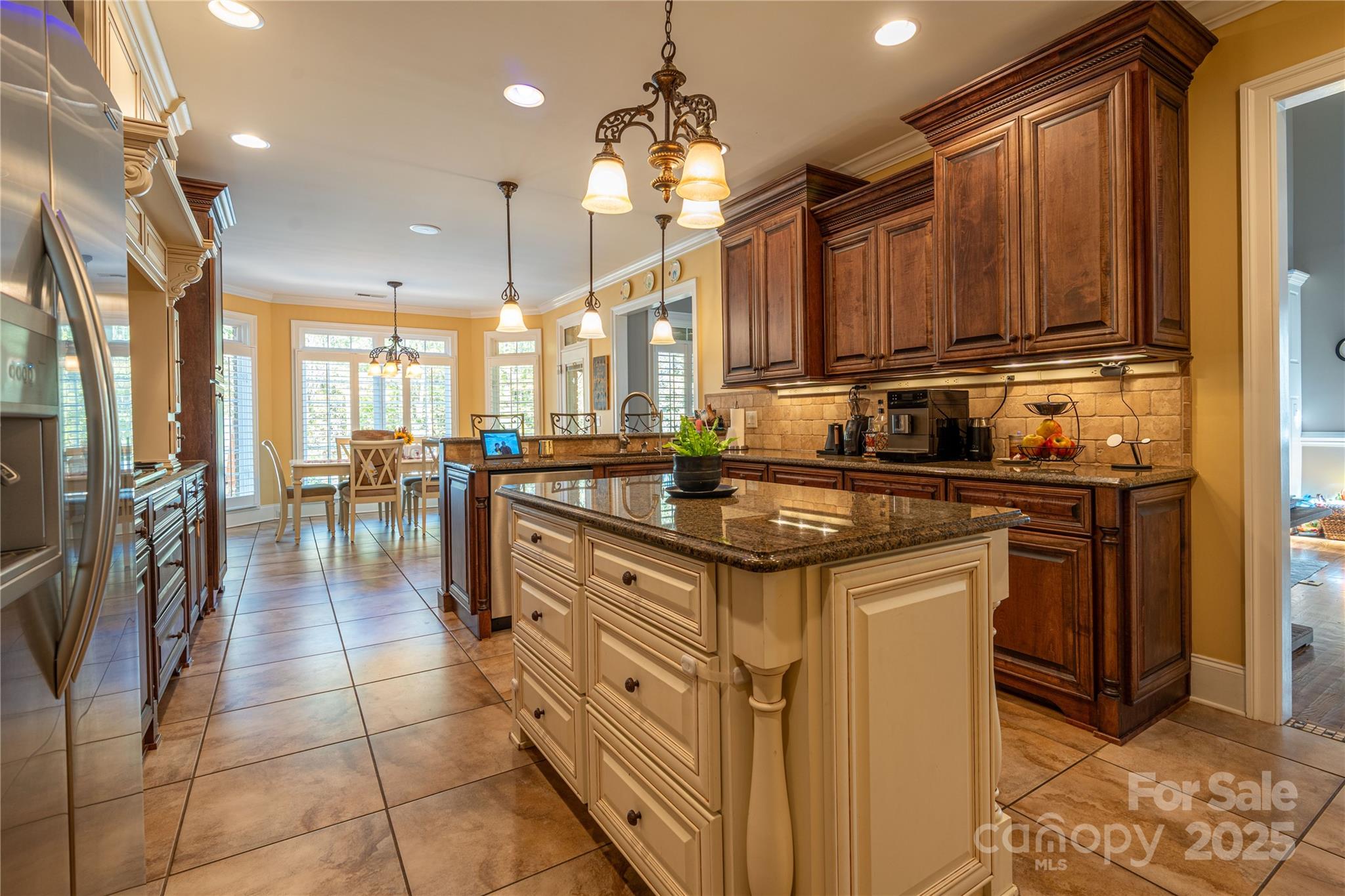 1427 Merrimont Avenue Property Photo 15