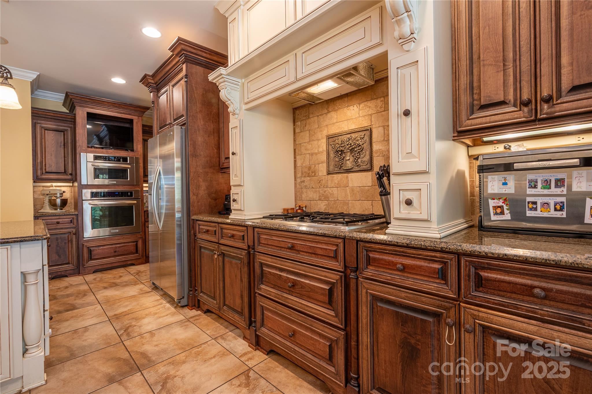 1427 Merrimont Avenue Property Photo 18