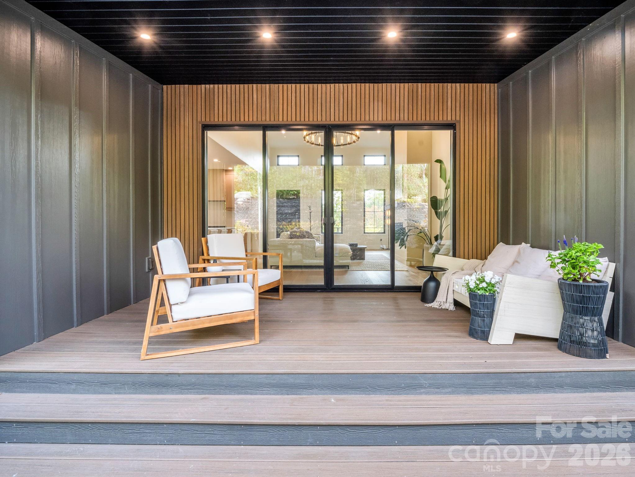 123 Millbrae Loop Property Photo 10