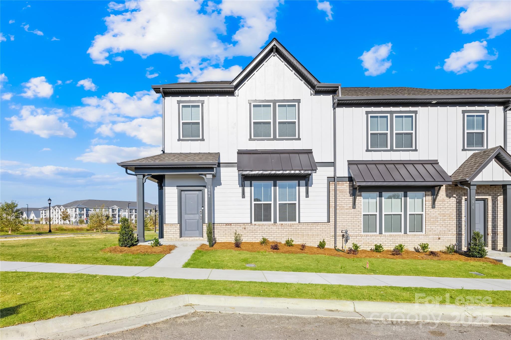 5864 Coulee Lane Property Photo 1