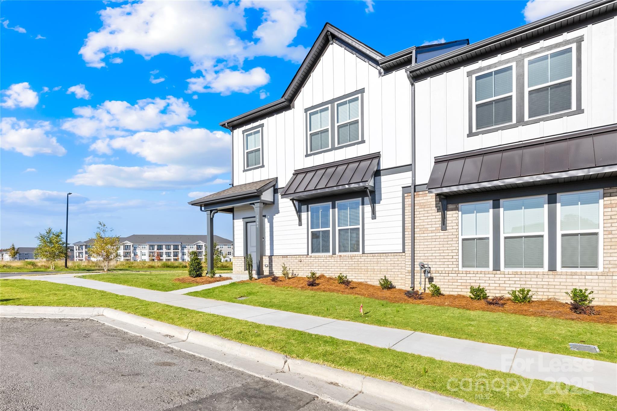 5864 Coulee Lane Property Photo 2