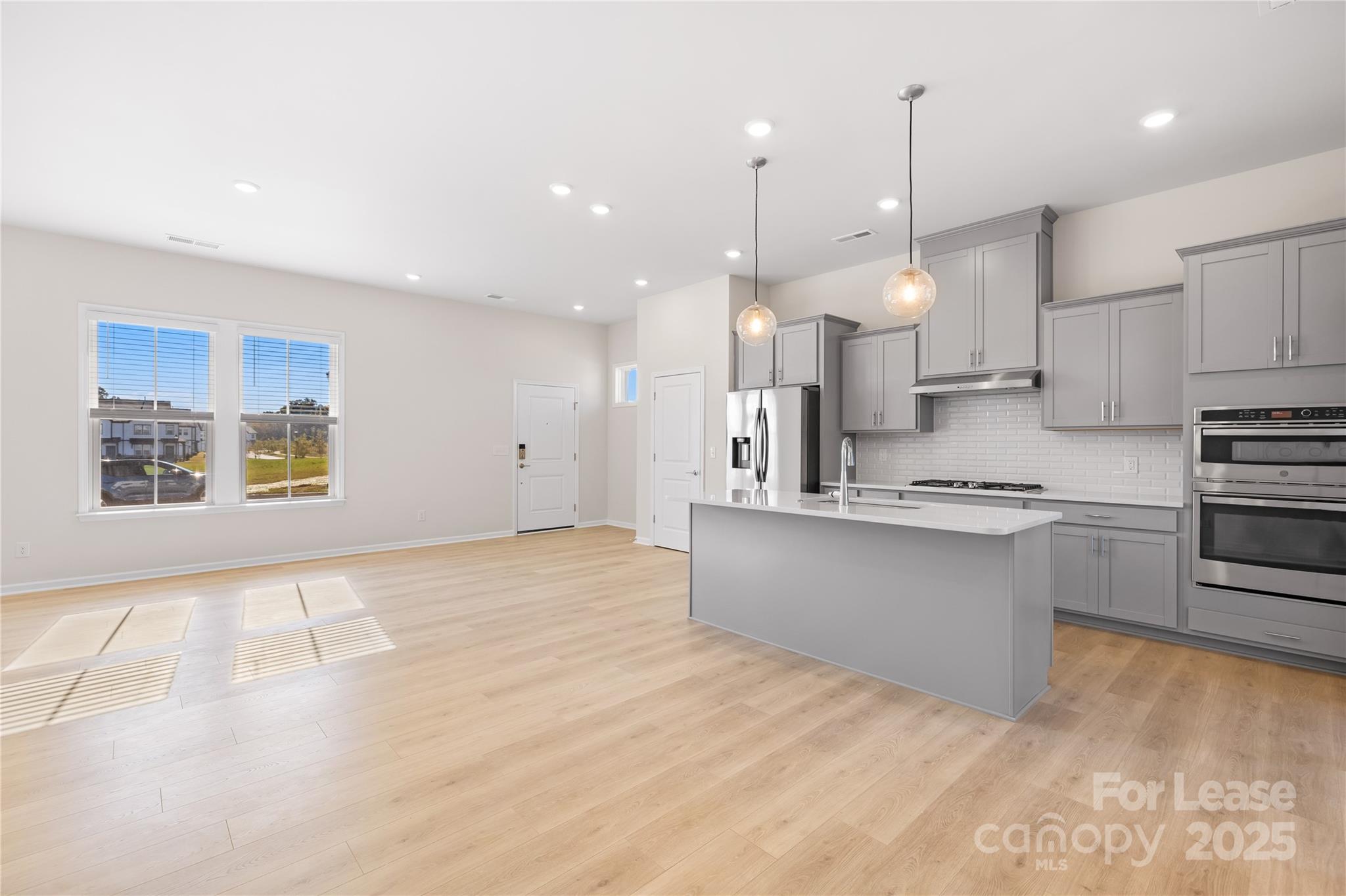 5864 Coulee Lane Property Photo 7