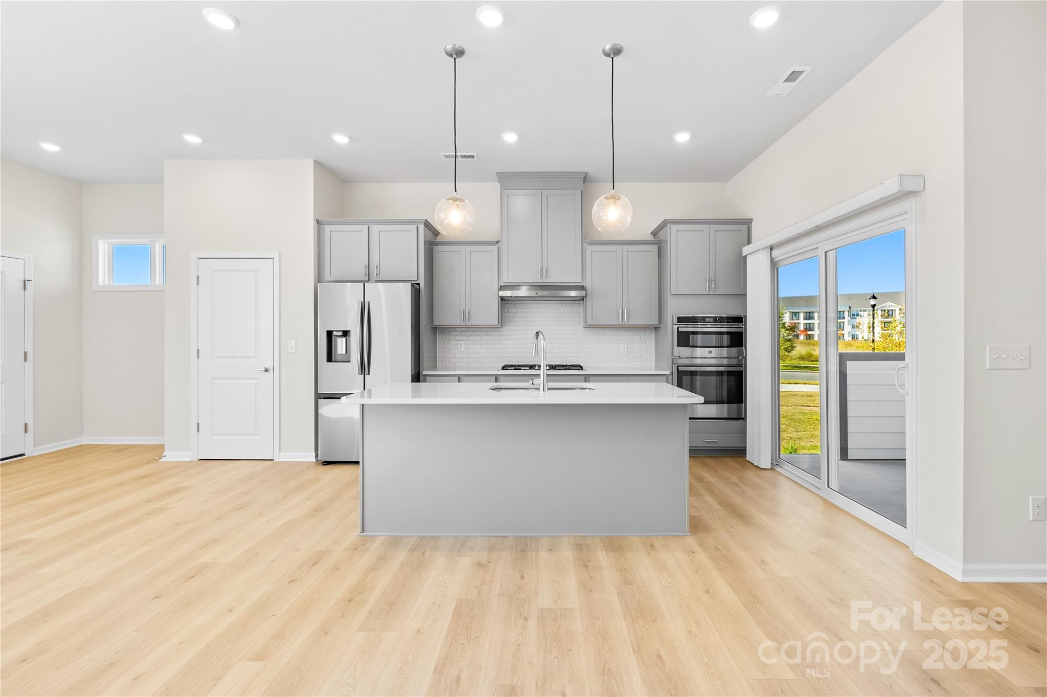 5864 Coulee Lane Property Photo 9