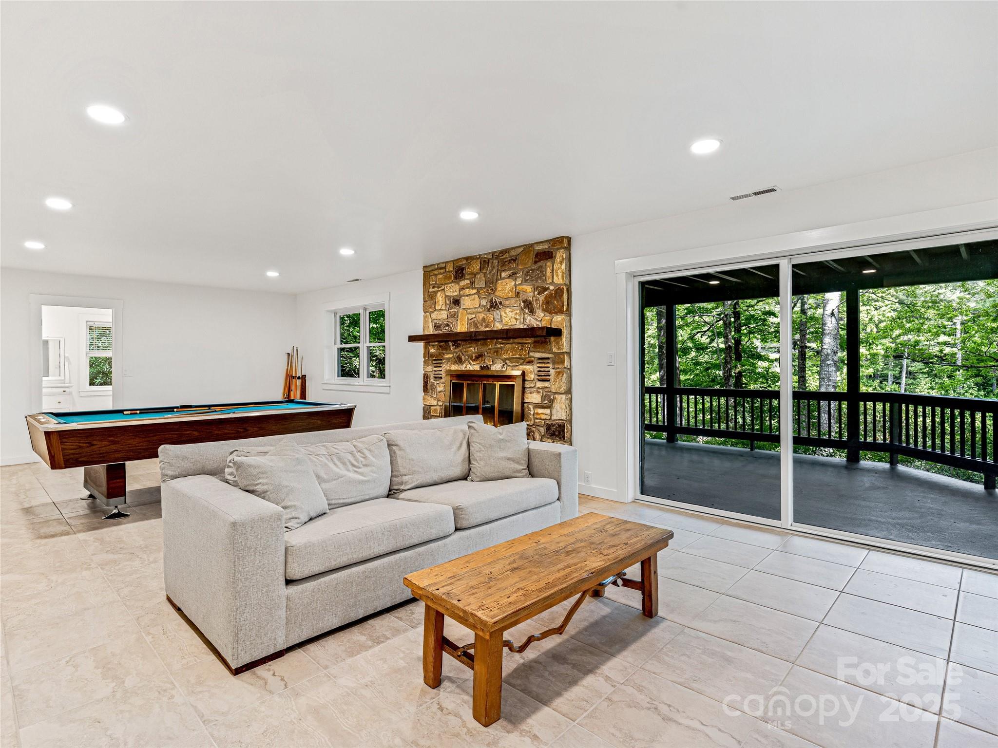 412 Cherokee Trace Property Photo 18