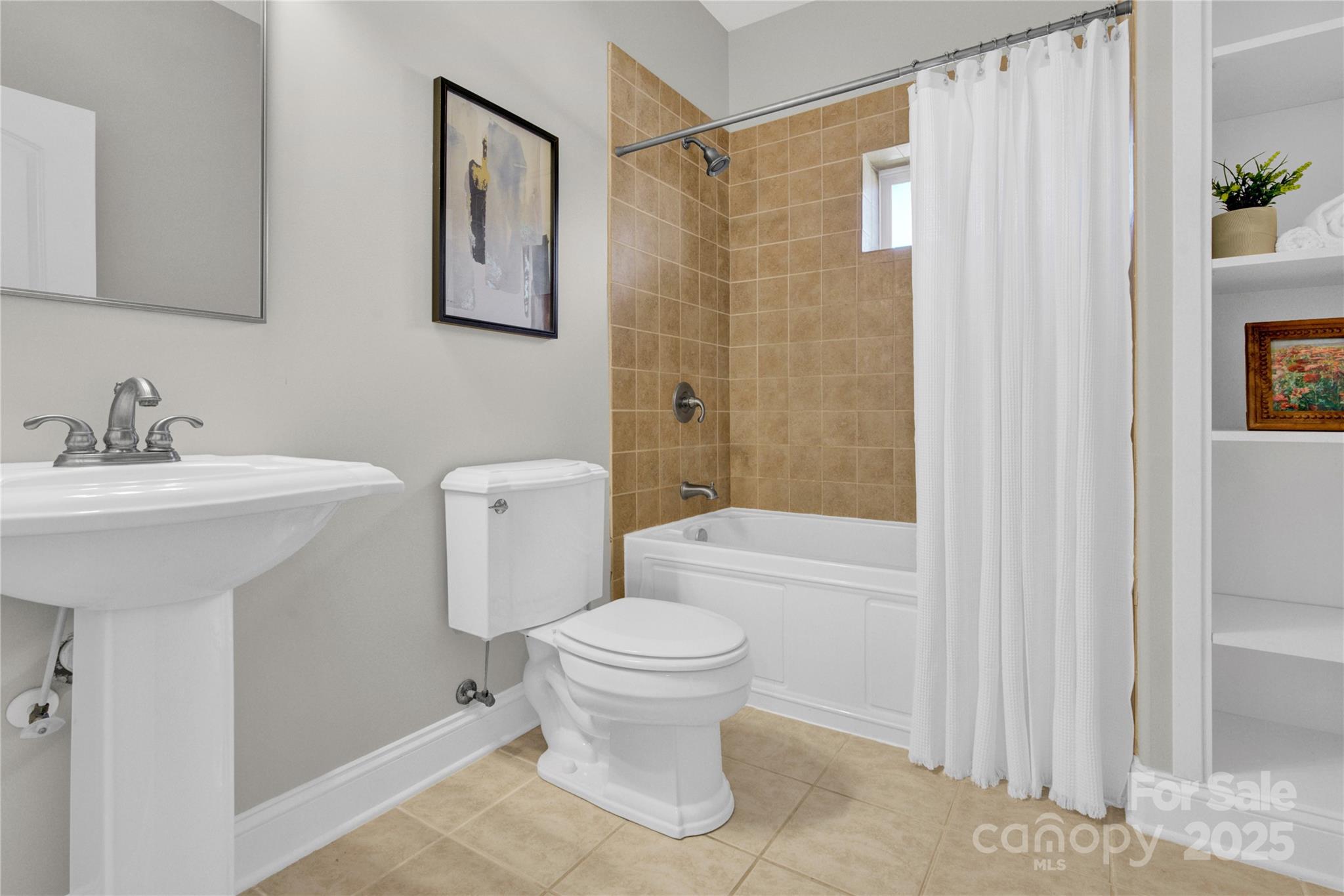 148 Castle Drive Property Photo 27