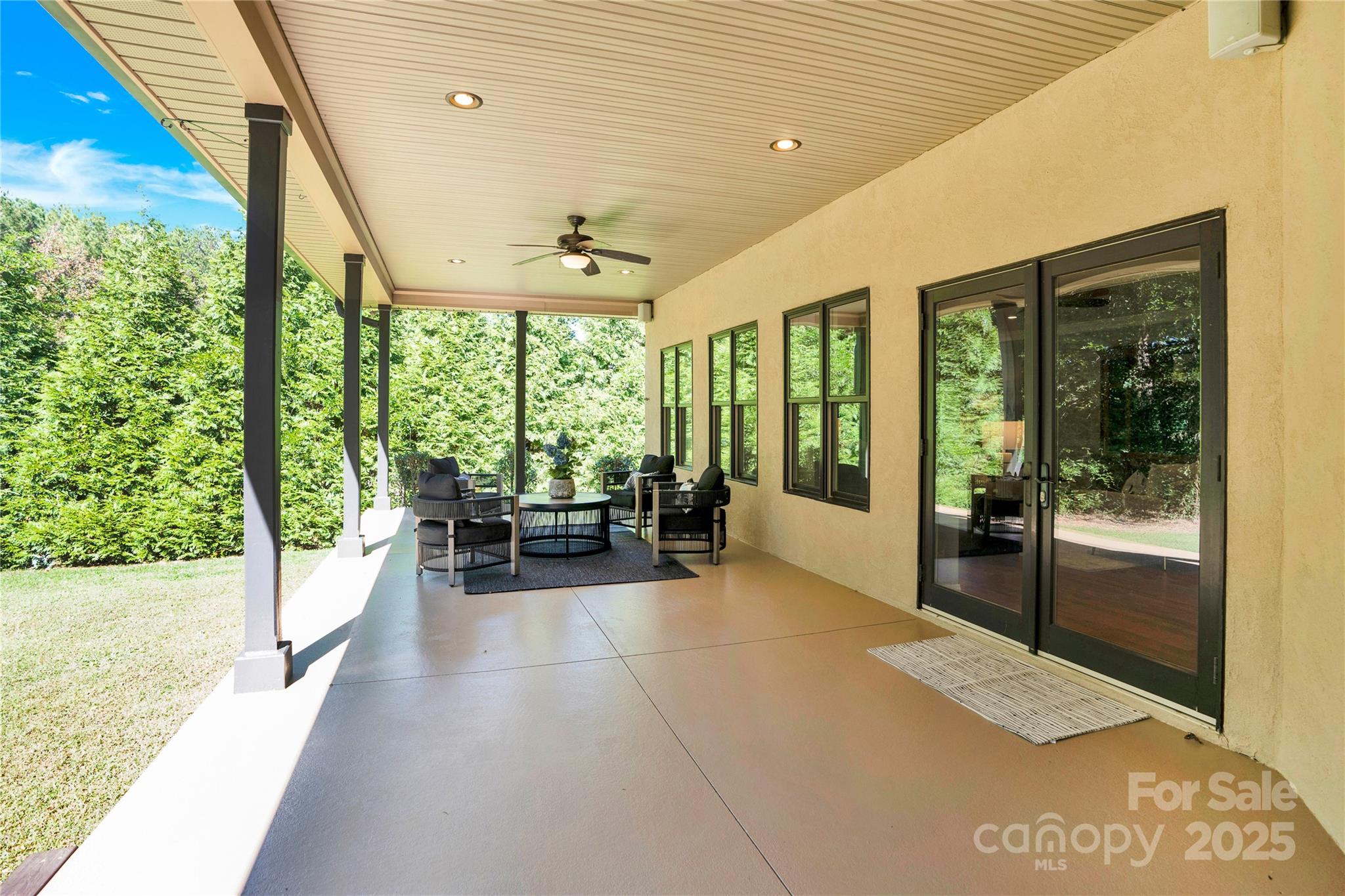 148 Castle Drive Property Photo 43