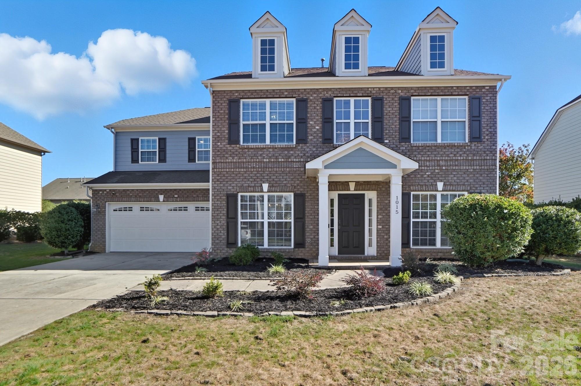 1015 Loudoun Road Property Photo 2