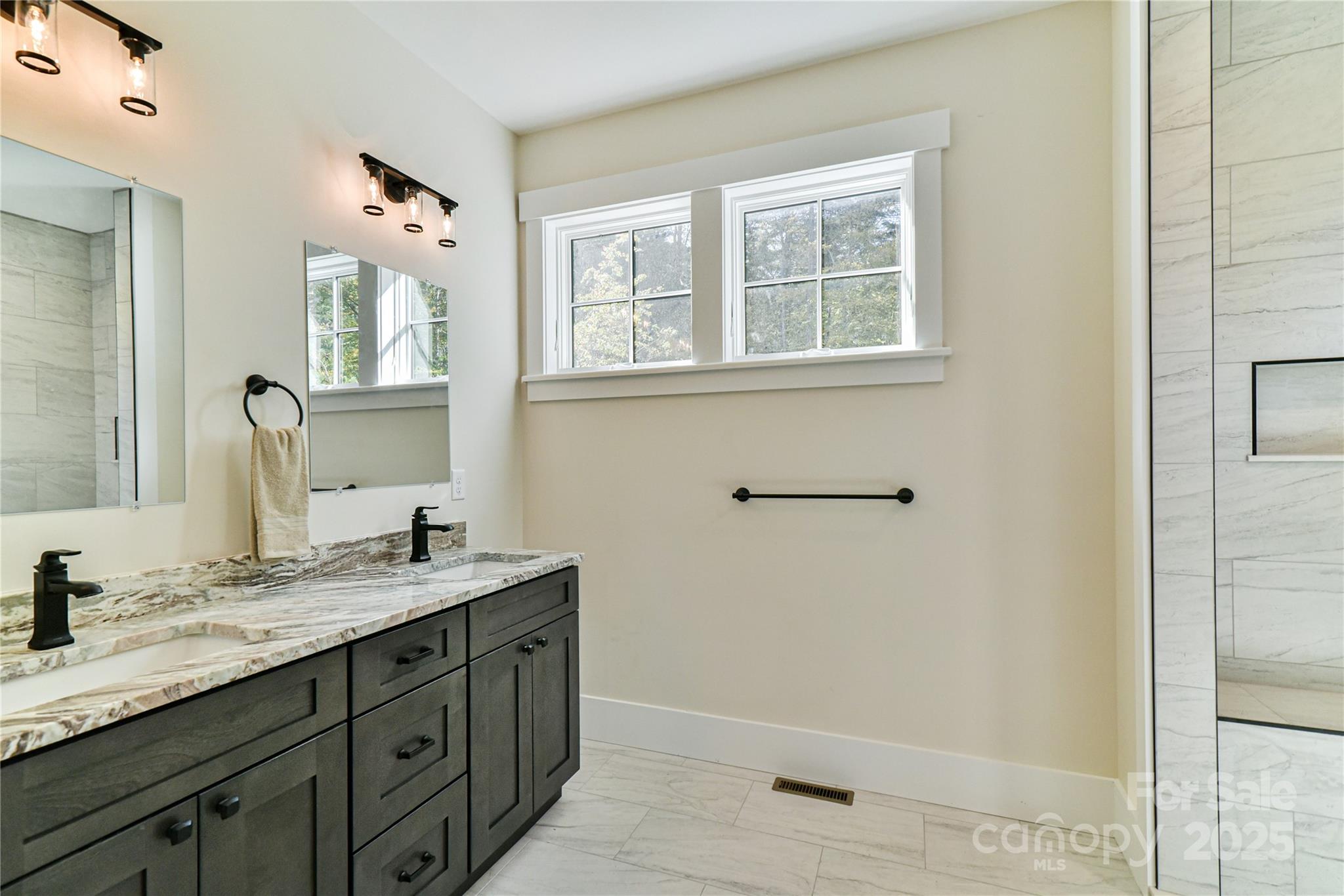 48 Crossings Circle Property Photo 13