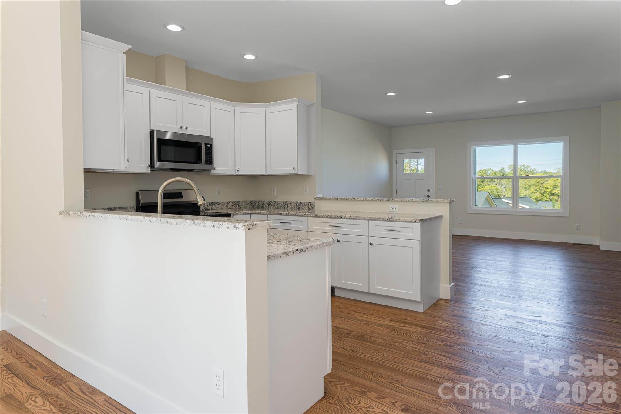 65 Greenwood Fields Drive Property Photo 3