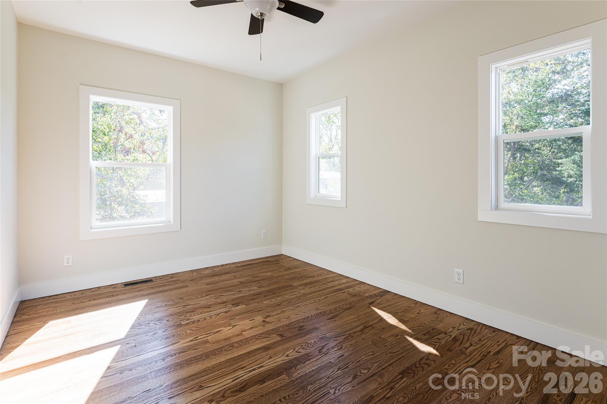 65 Greenwood Fields Drive Property Photo 34