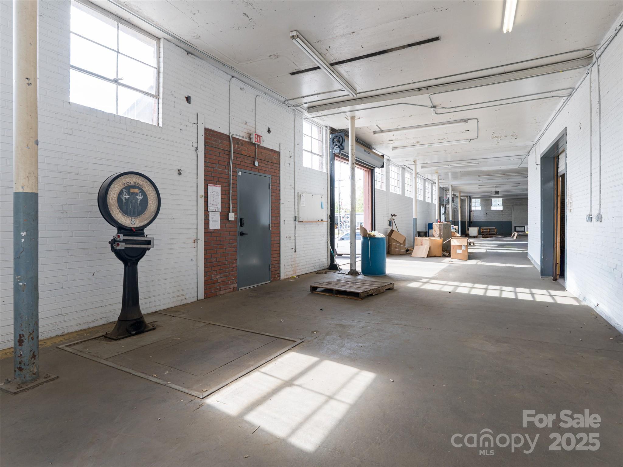 701 Oriole Drive Property Photo 15