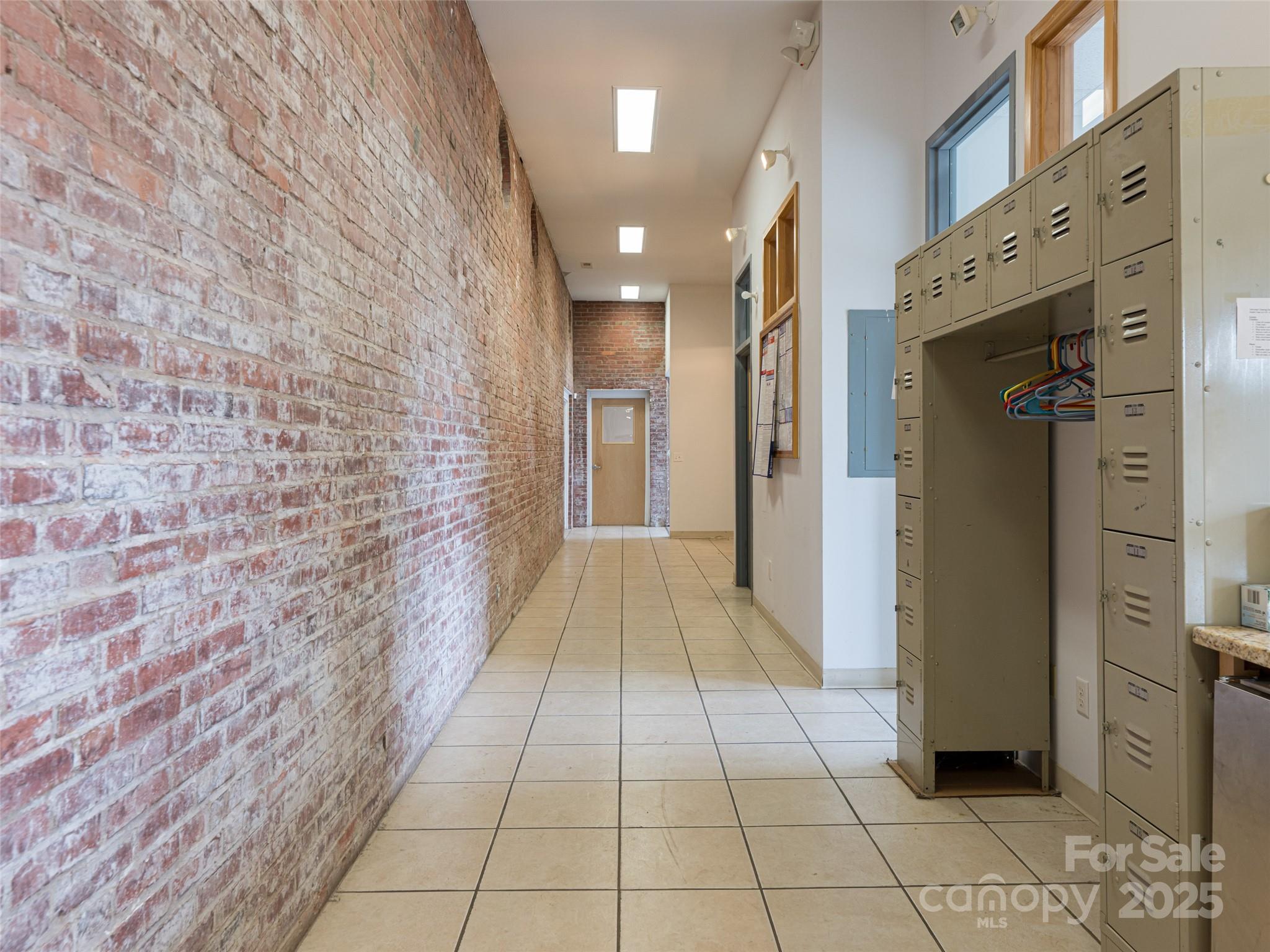 701 Oriole Drive Property Photo 19