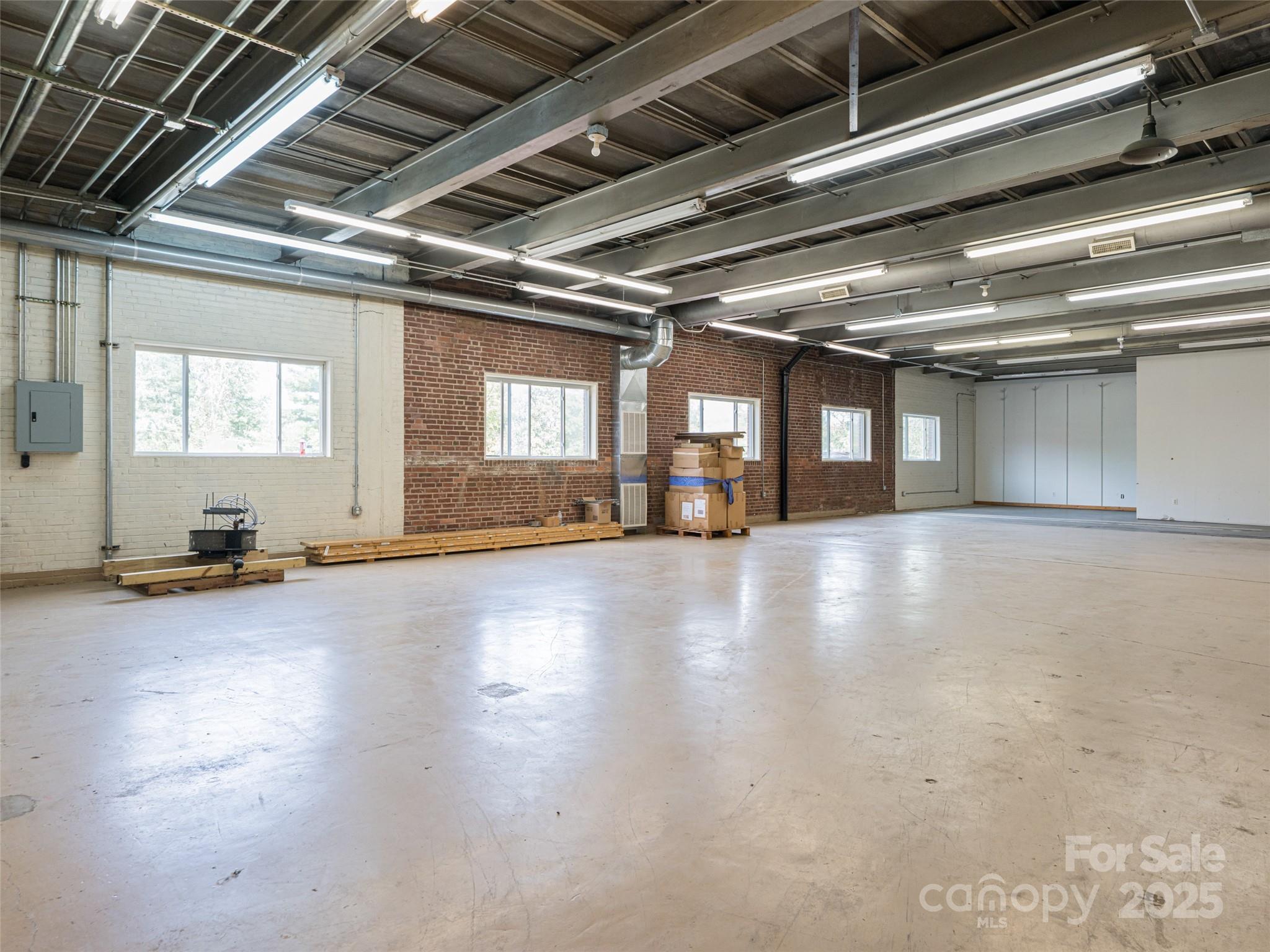 701 Oriole Drive Property Photo 23