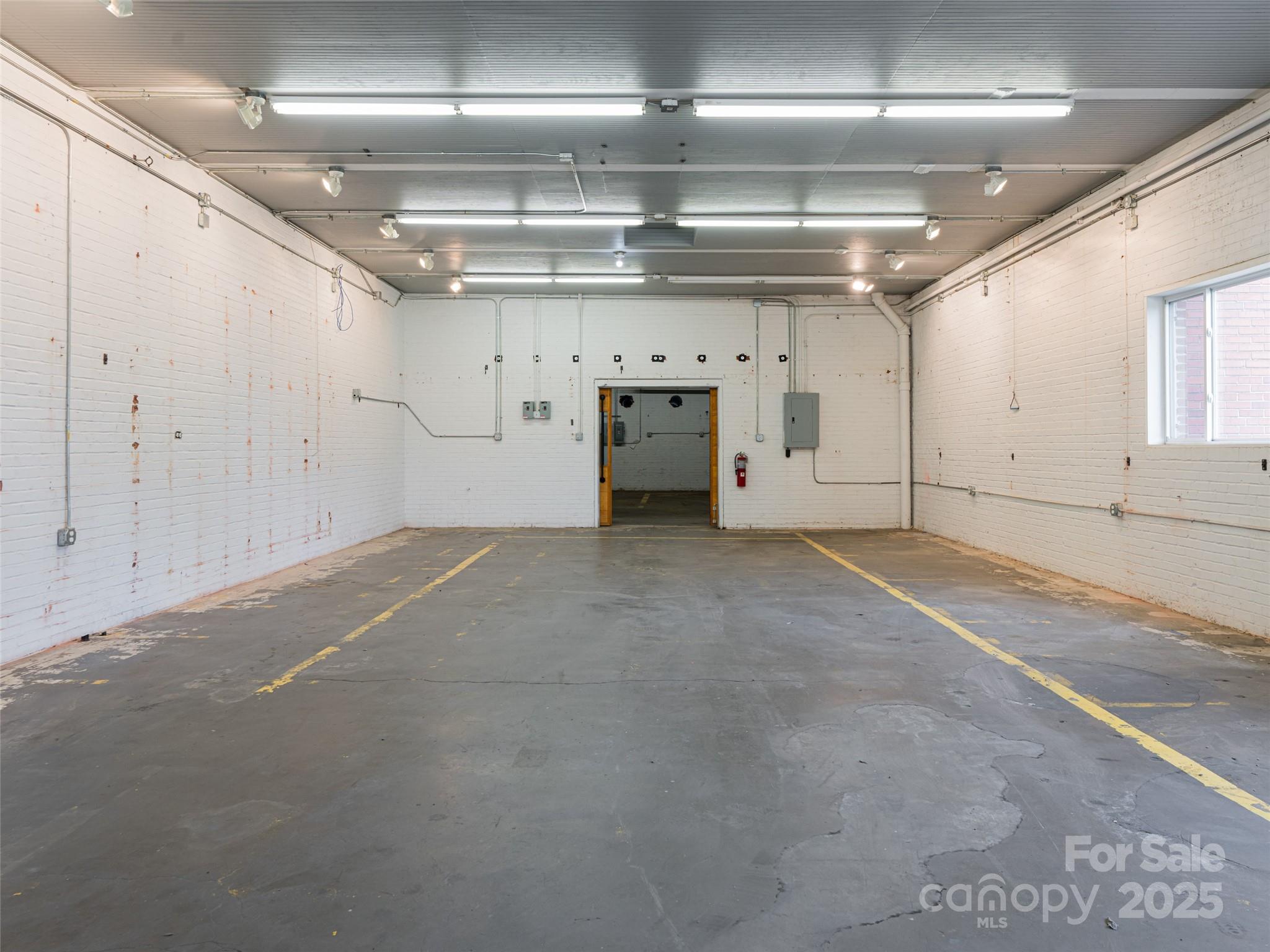 701 Oriole Drive Property Photo 24