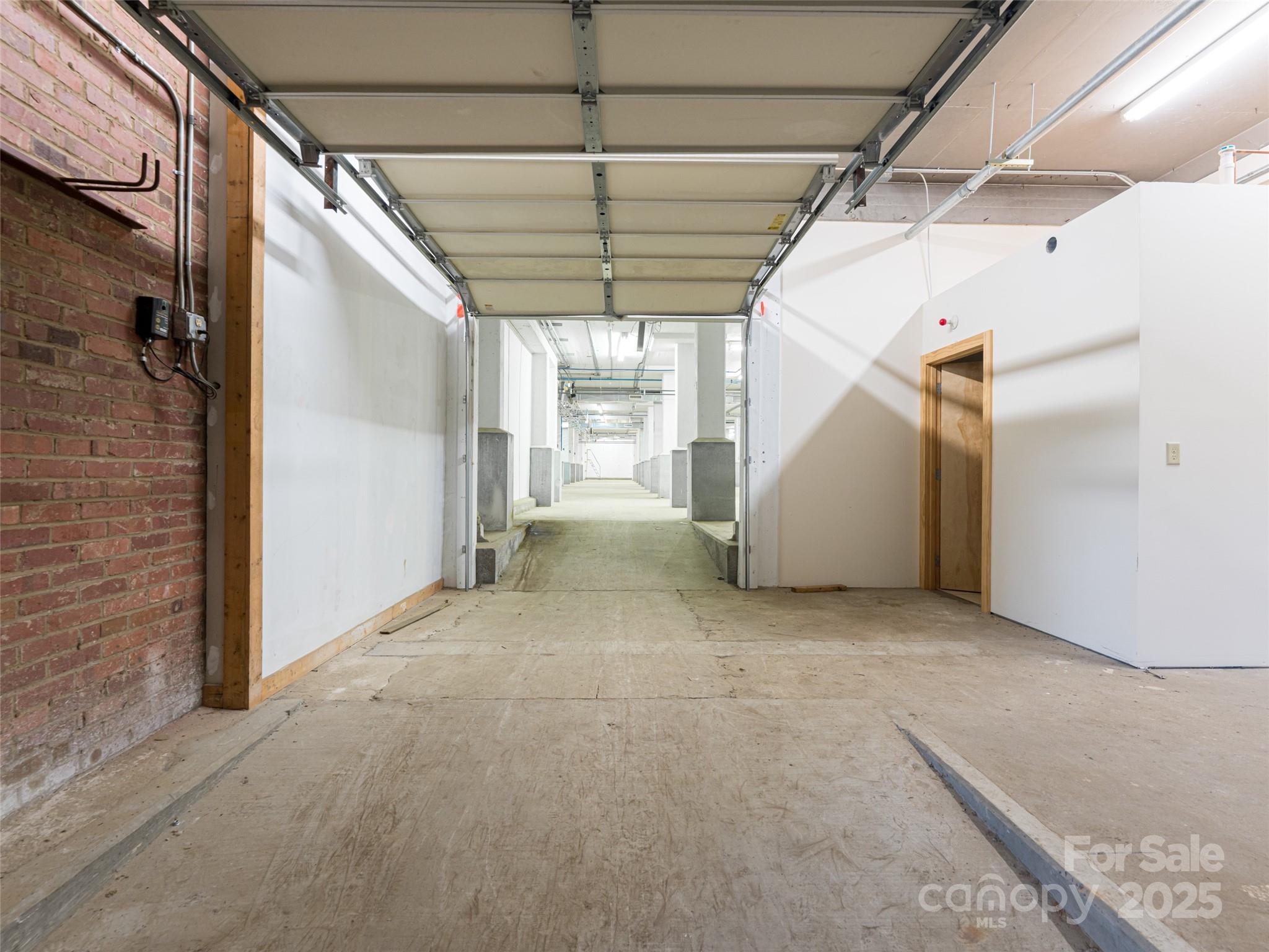 701 Oriole Drive Property Photo 32