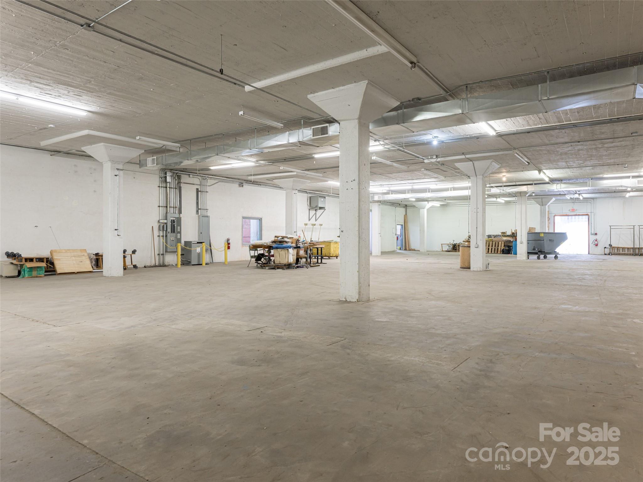 701 Oriole Drive Property Photo 36