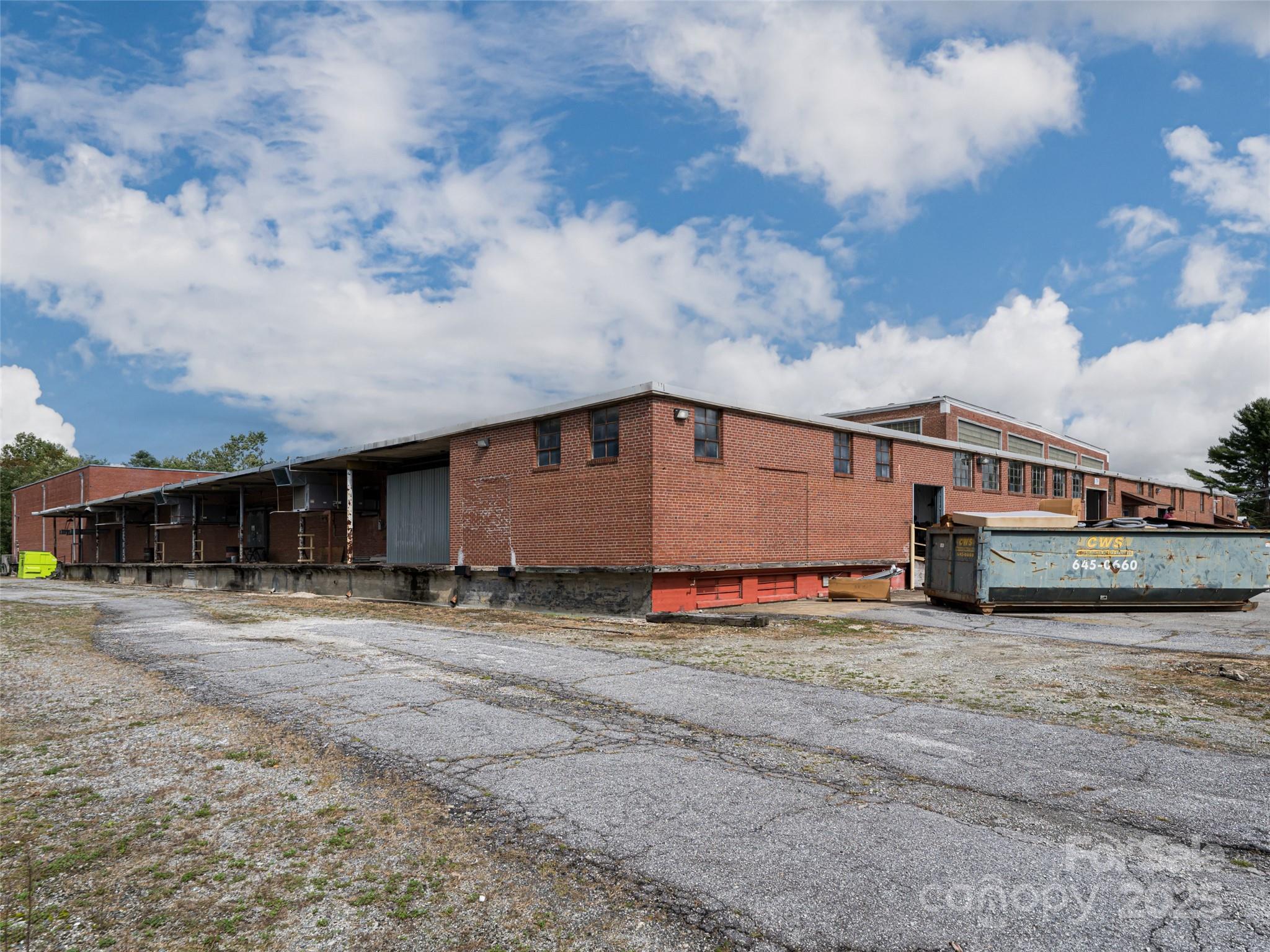 701 Oriole Drive Property Photo 41