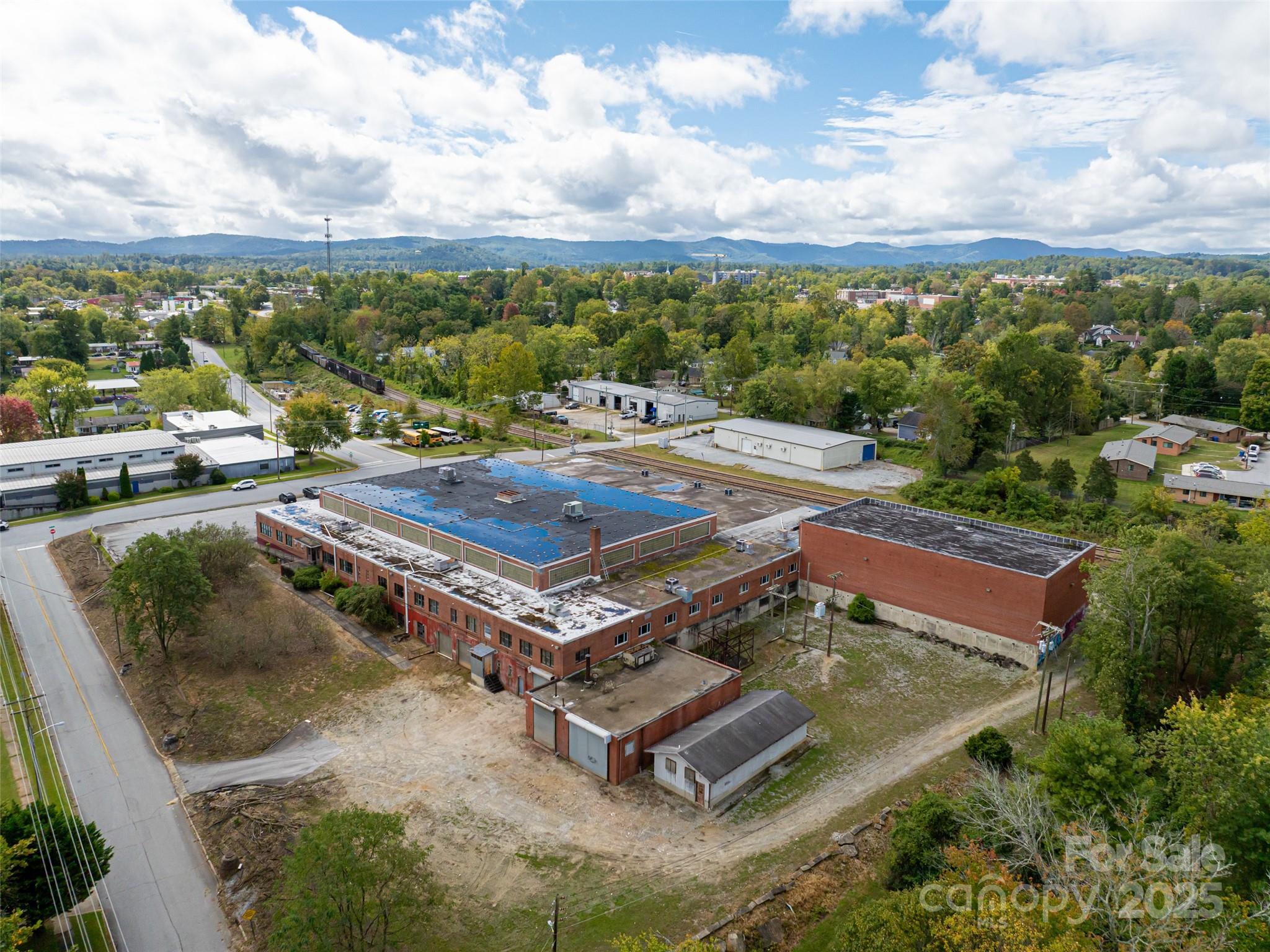 701 Oriole Drive Property Photo 46