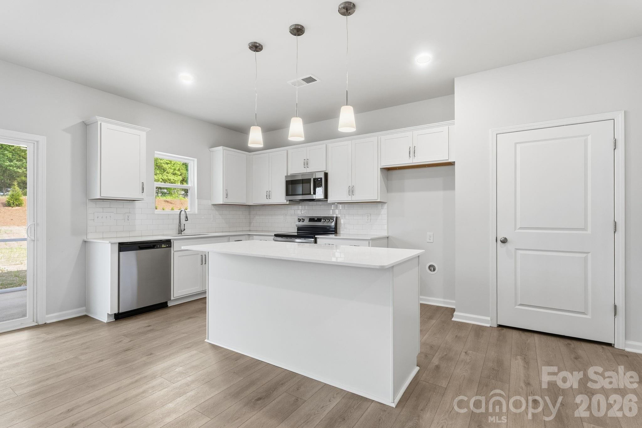 1694 Piper Creek Avenue 4 Property Photo 5