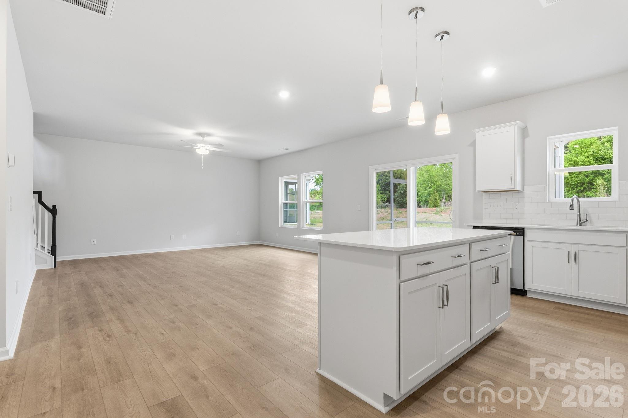 1694 Piper Creek Avenue 4 Property Photo 10