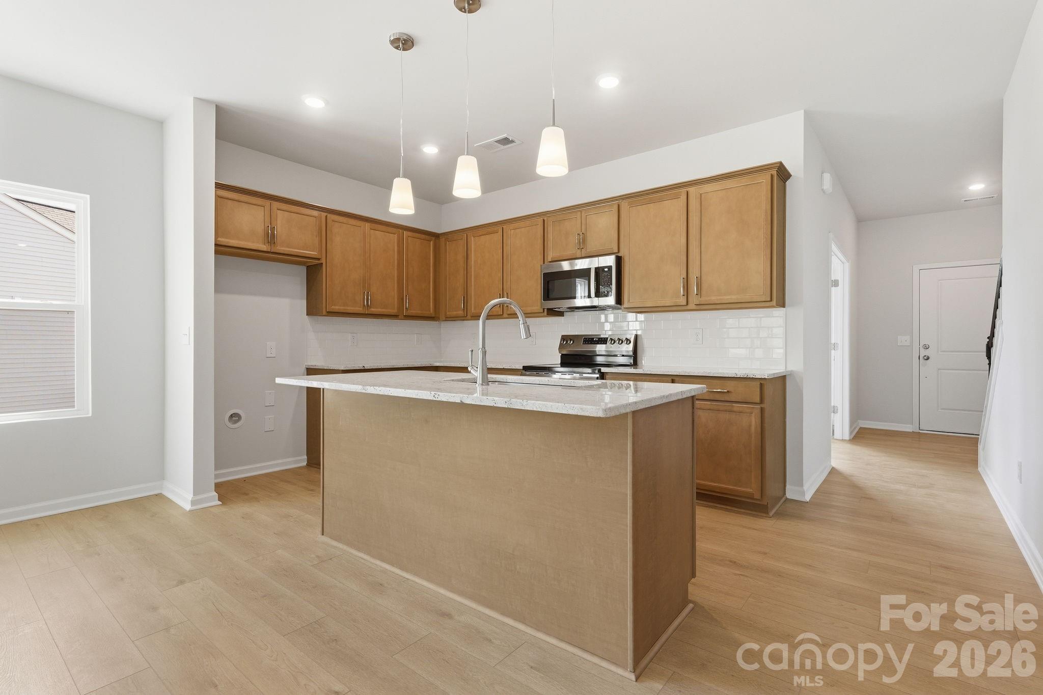 1668 Piper Creek Avenue 6 Property Photo 4