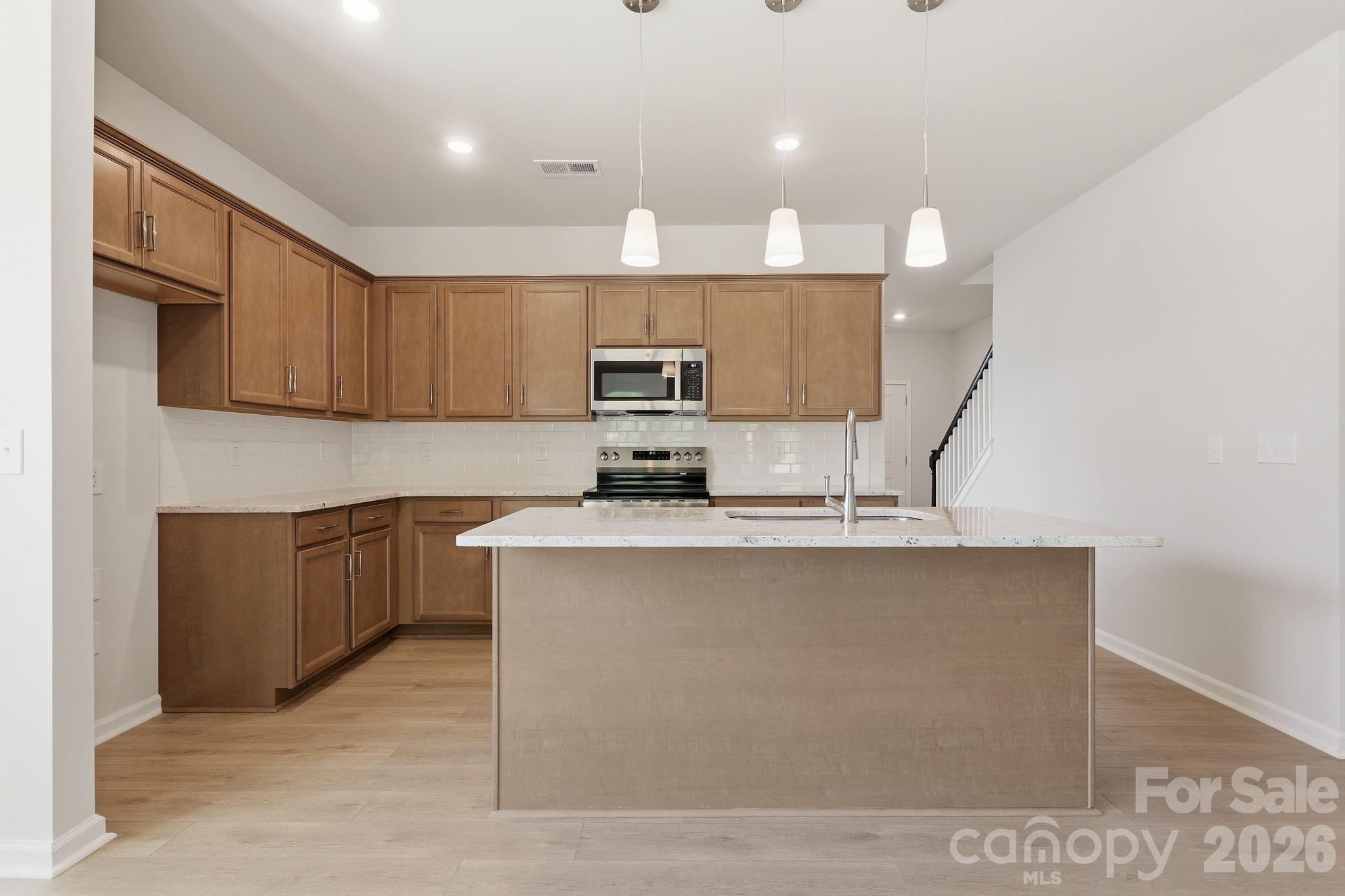 1668 Piper Creek Avenue 6 Property Photo 5