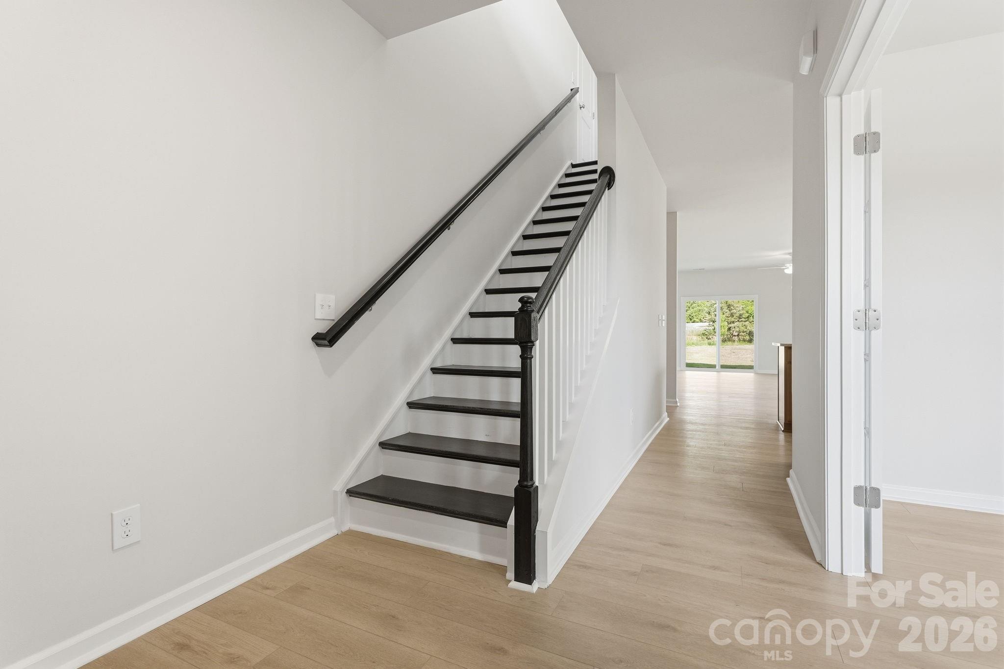 1668 Piper Creek Avenue 6 Property Photo 9
