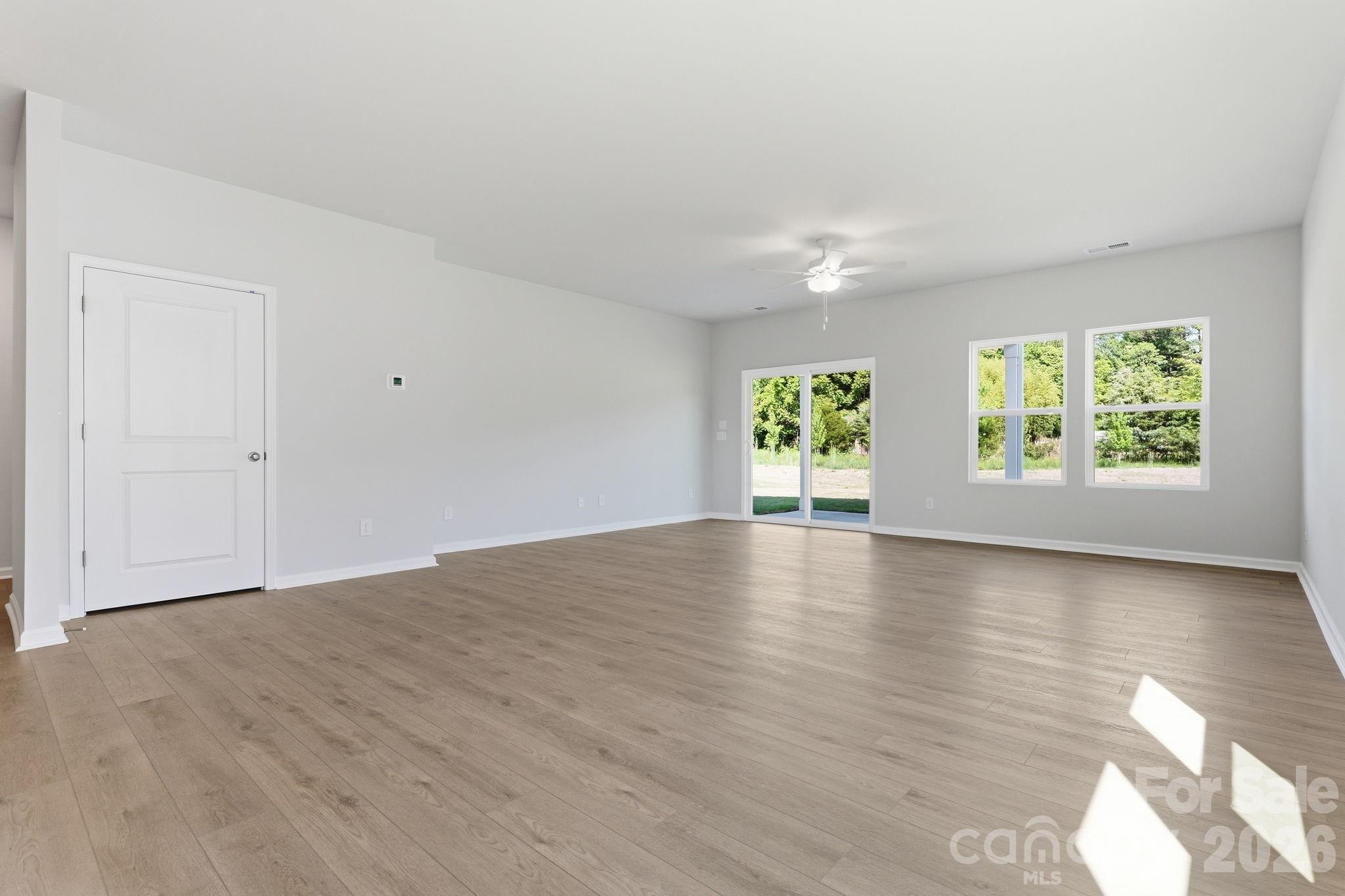 1668 Piper Creek Avenue 6 Property Photo 10