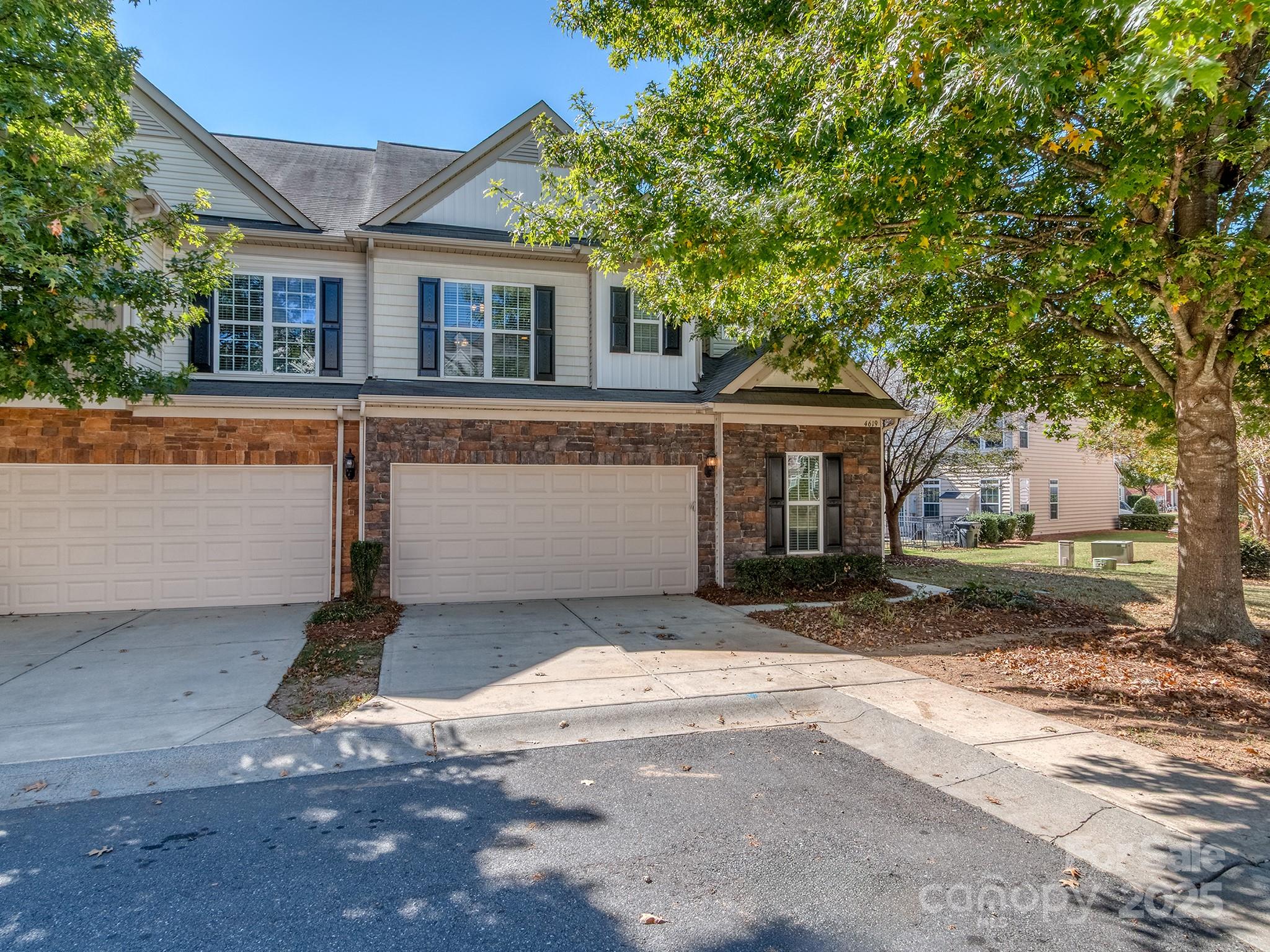 4619 Memphian Court Property Photo 1