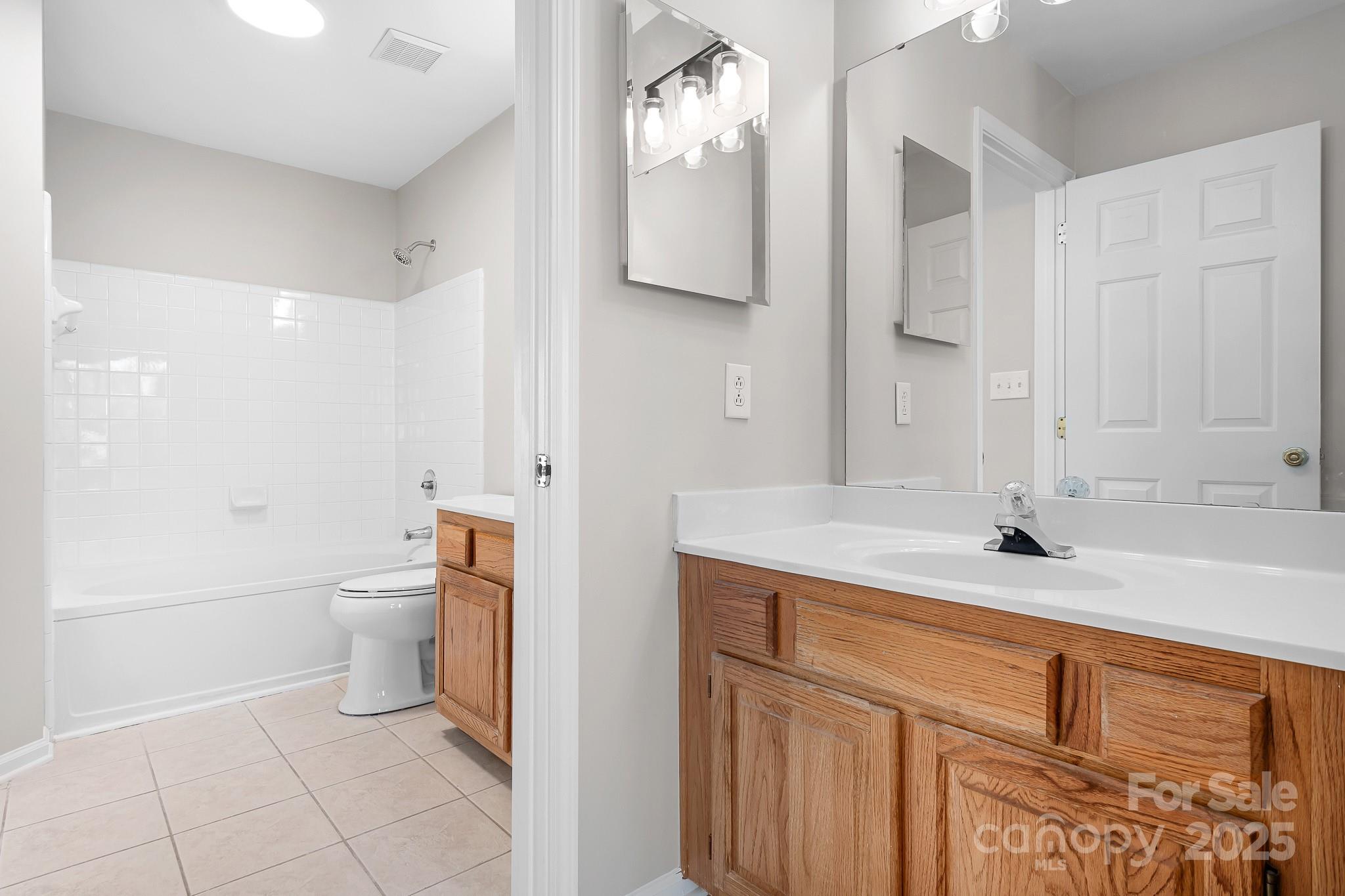 17450 Tuscany Lane Property Photo 14