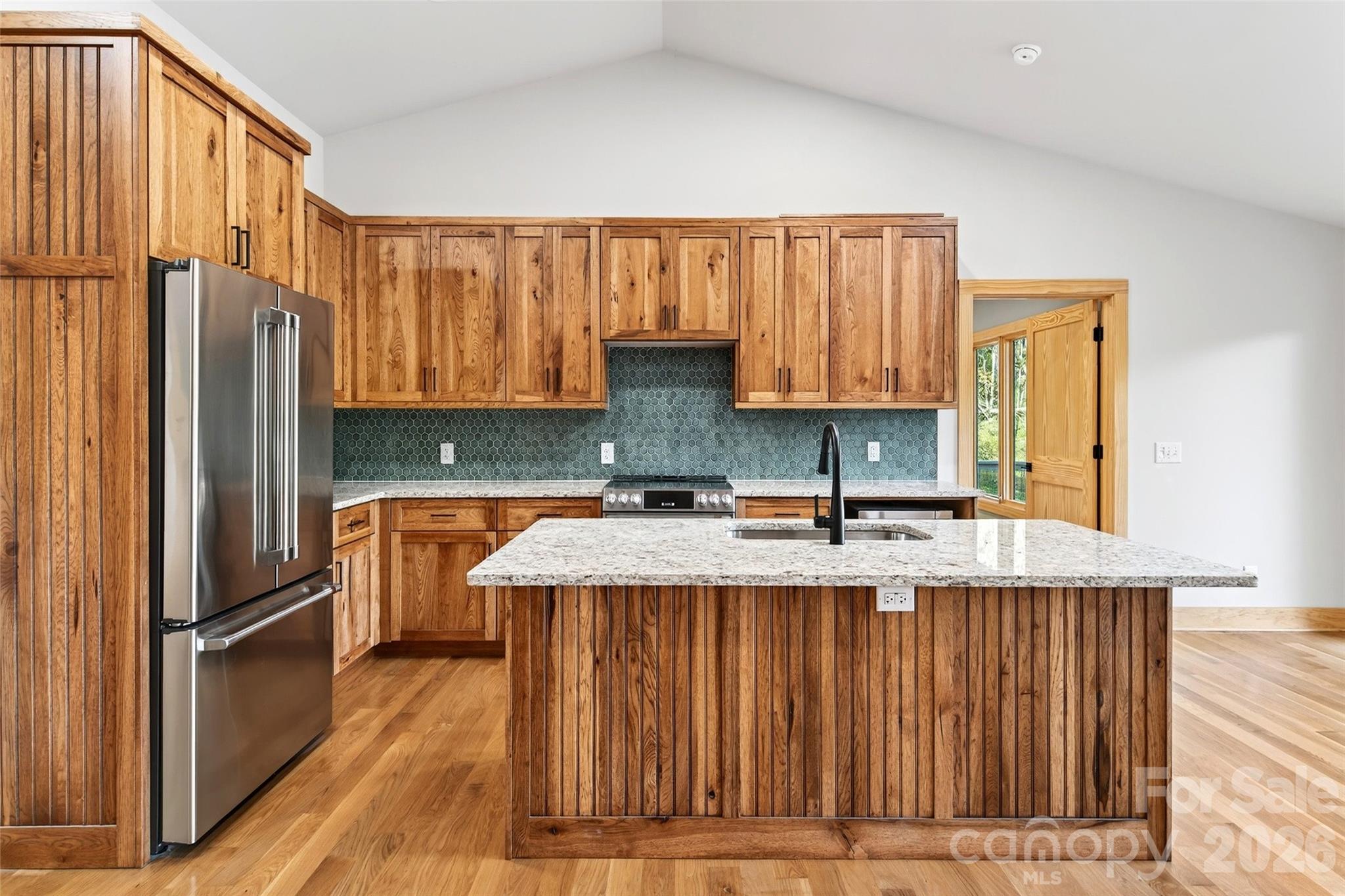 575 Croft Way Property Photo 8