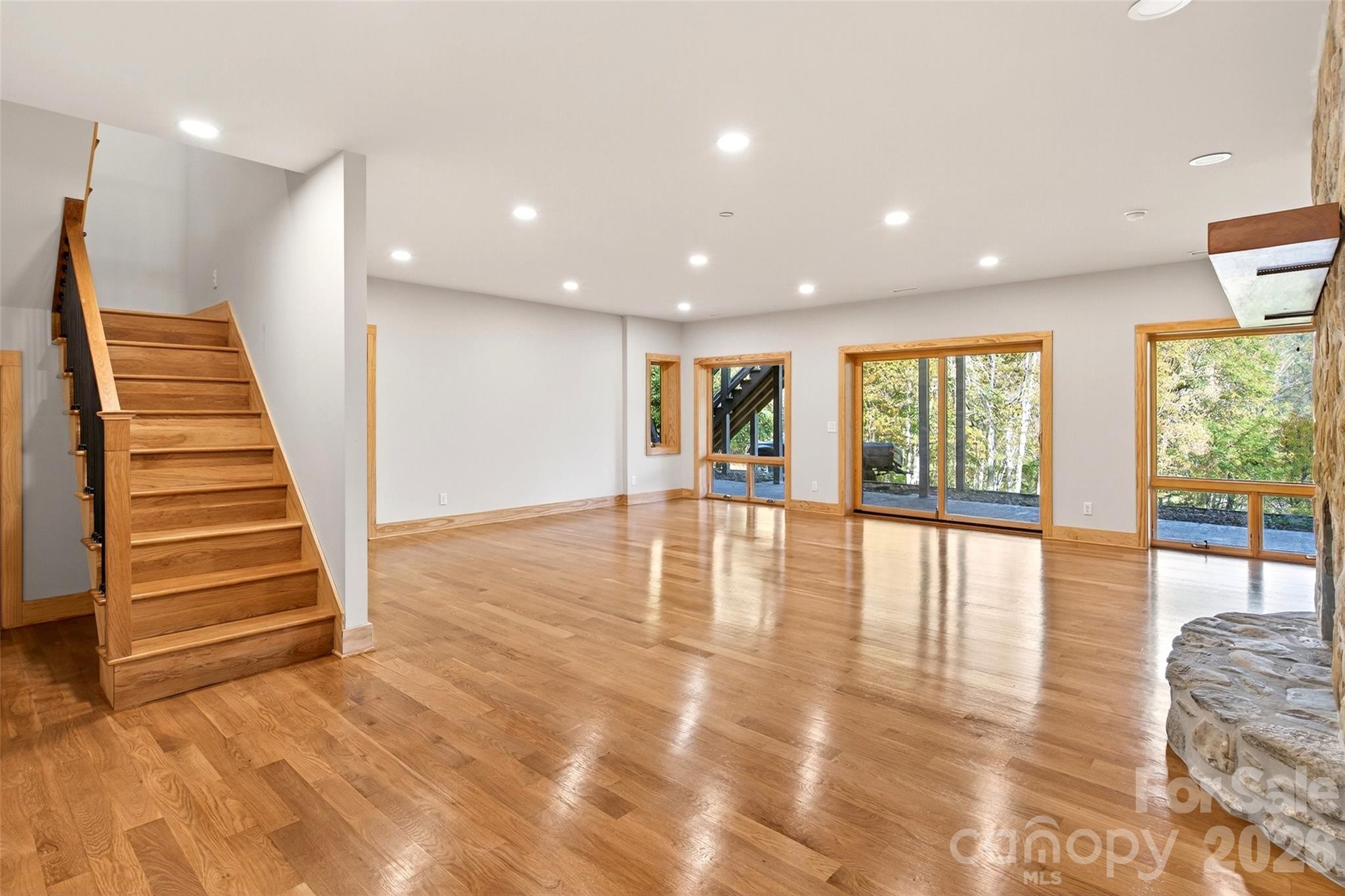 575 Croft Way Property Photo 25