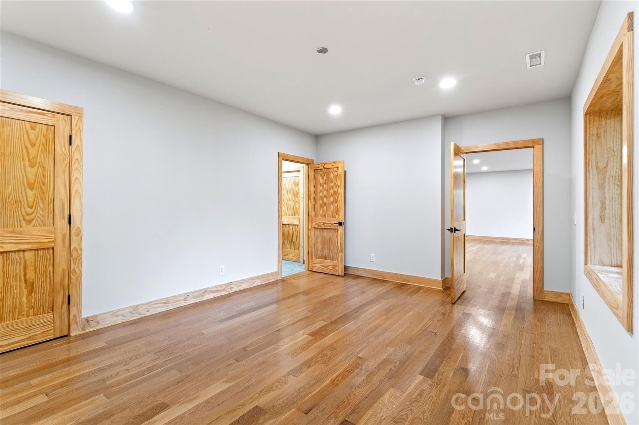 575 Croft Way Property Photo 31