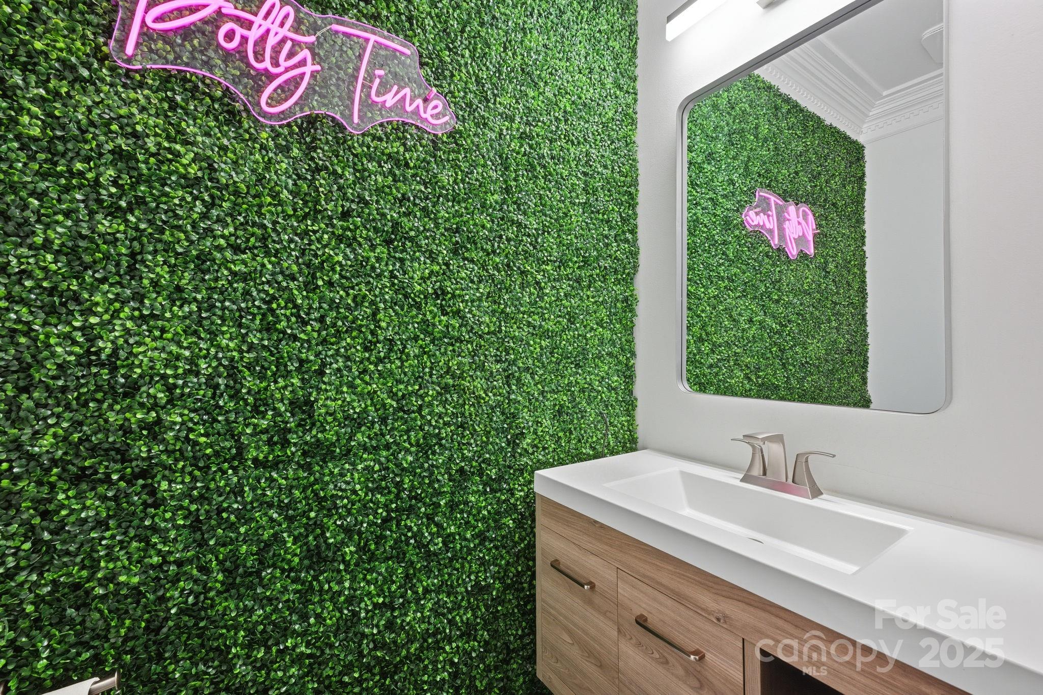 11917 Shady Oak Court Property Photo 18