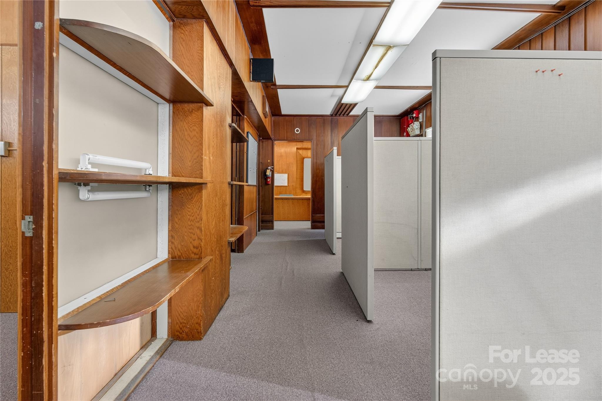 1515 Newton Drive Property Photo 10