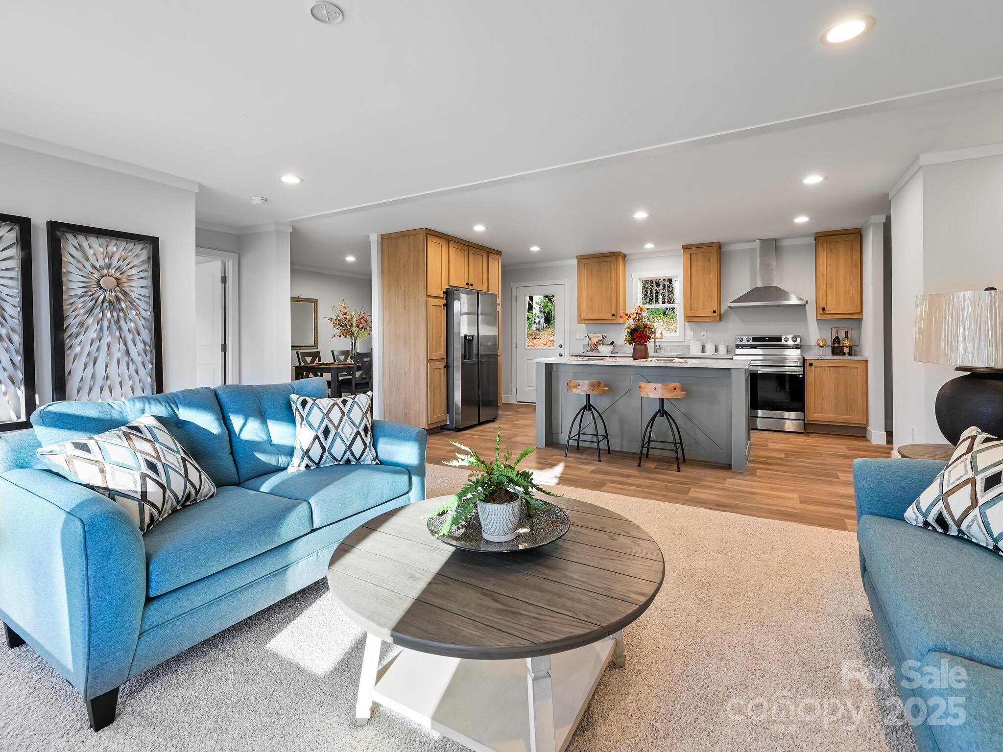 262 Appalachian Way Property Photo 8