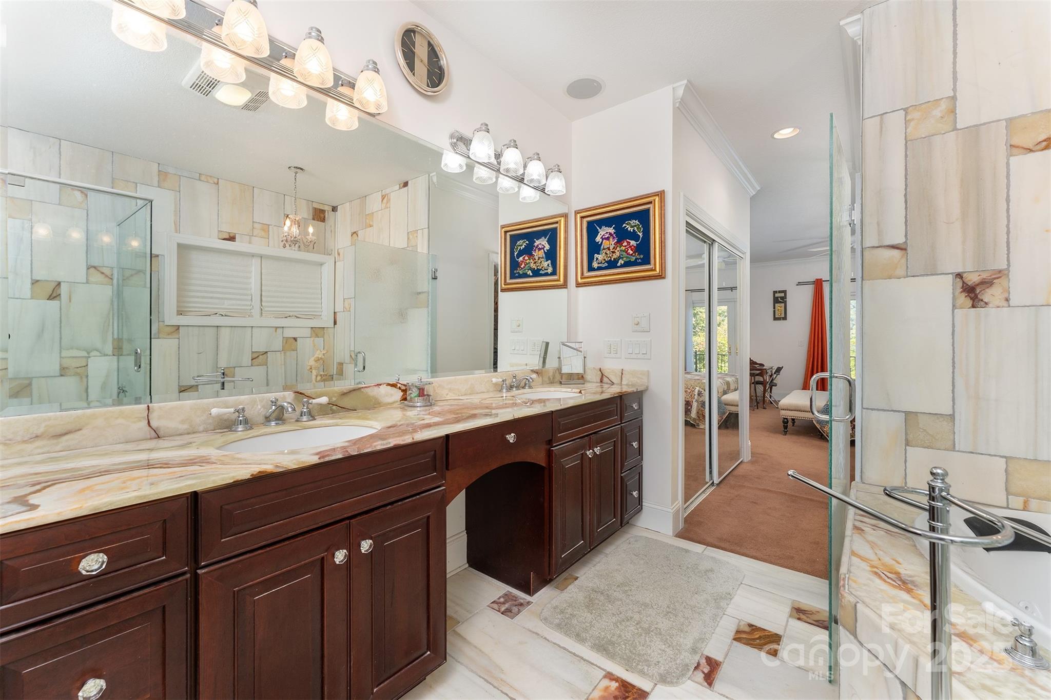 345 Hawks Nest Trail Property Photo 15