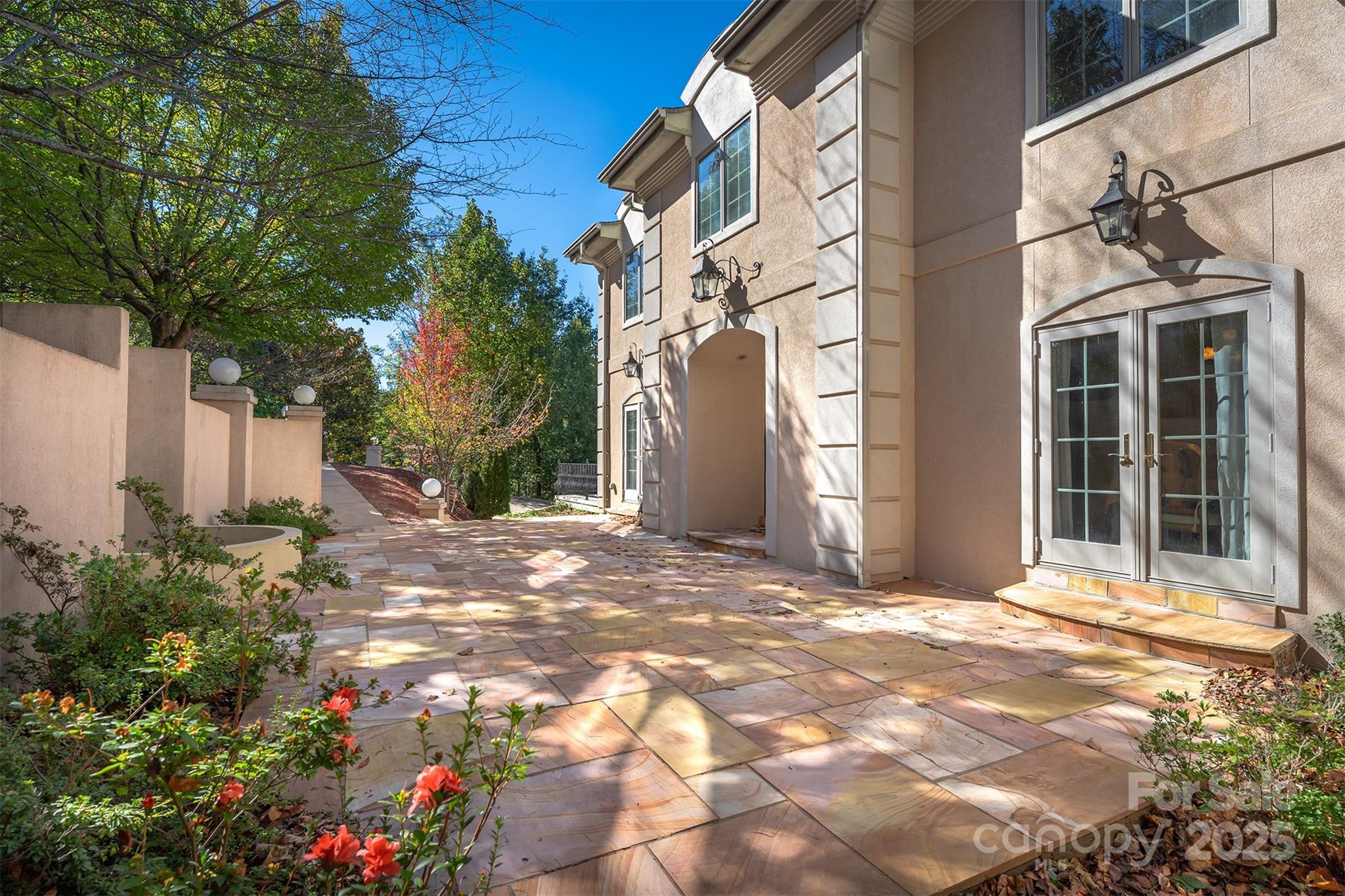 345 Hawks Nest Trail Property Photo 25