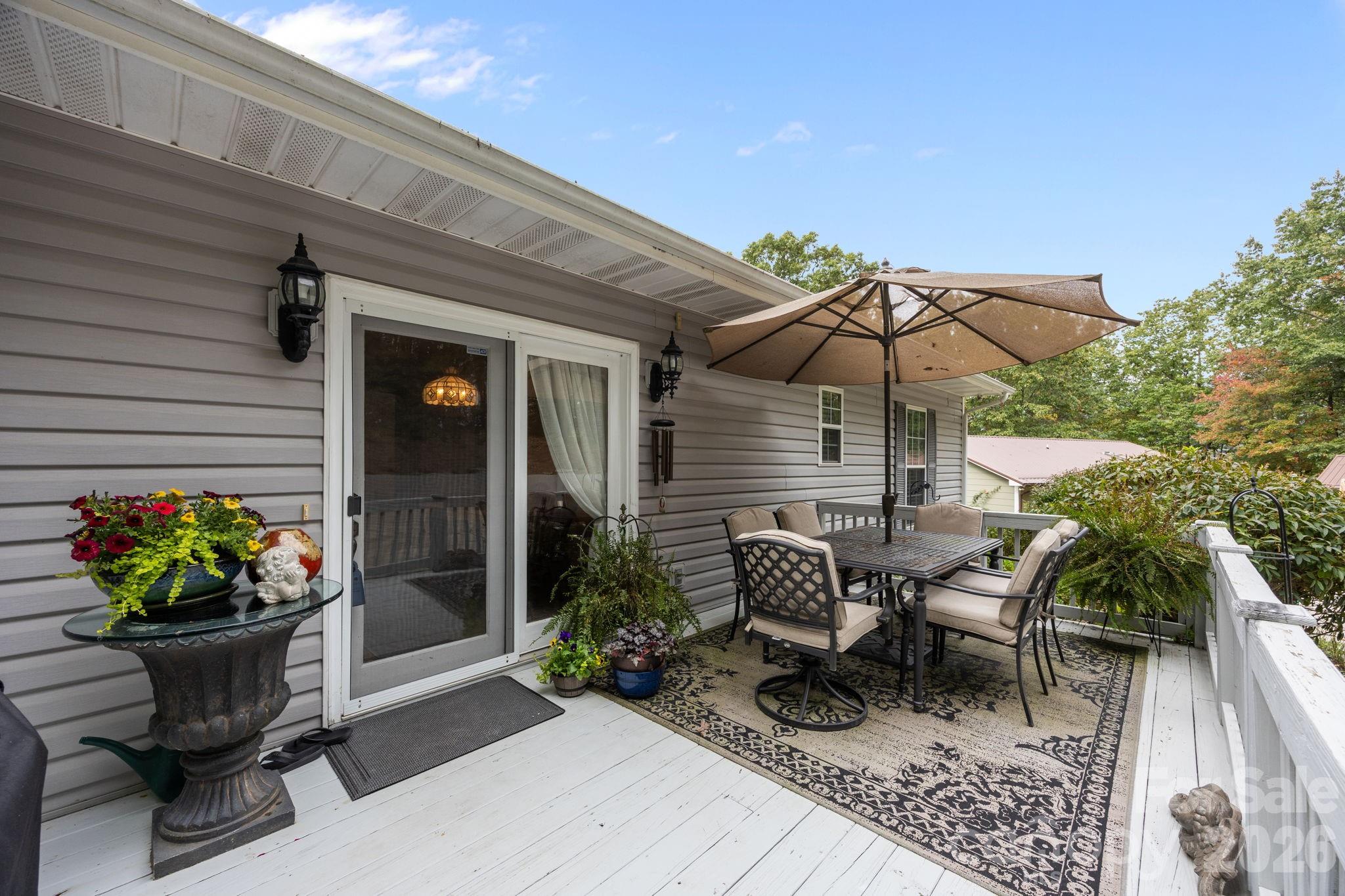 124 Lytle Cove Road Property Photo 12