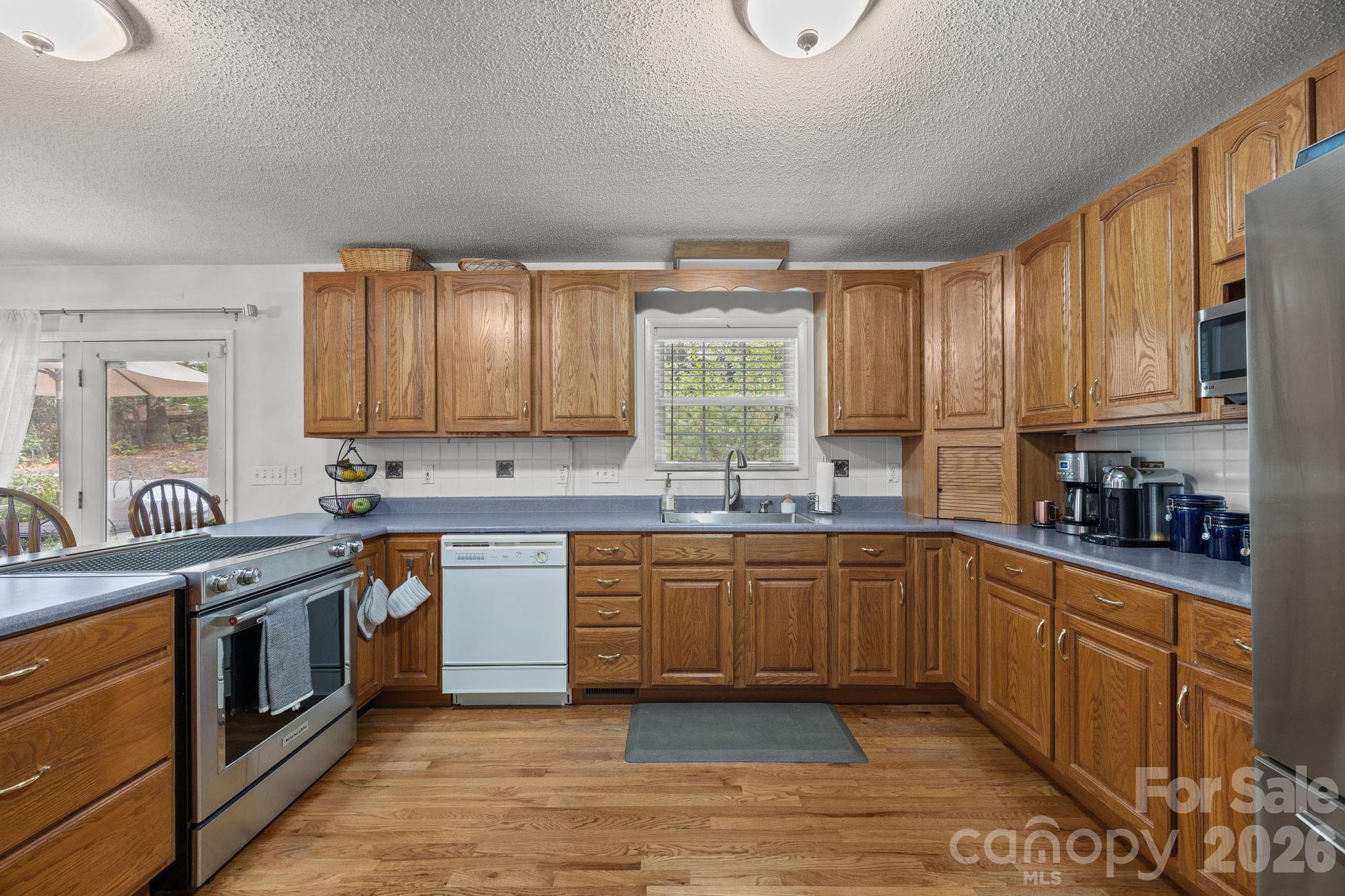 124 Lytle Cove Road Property Photo 16