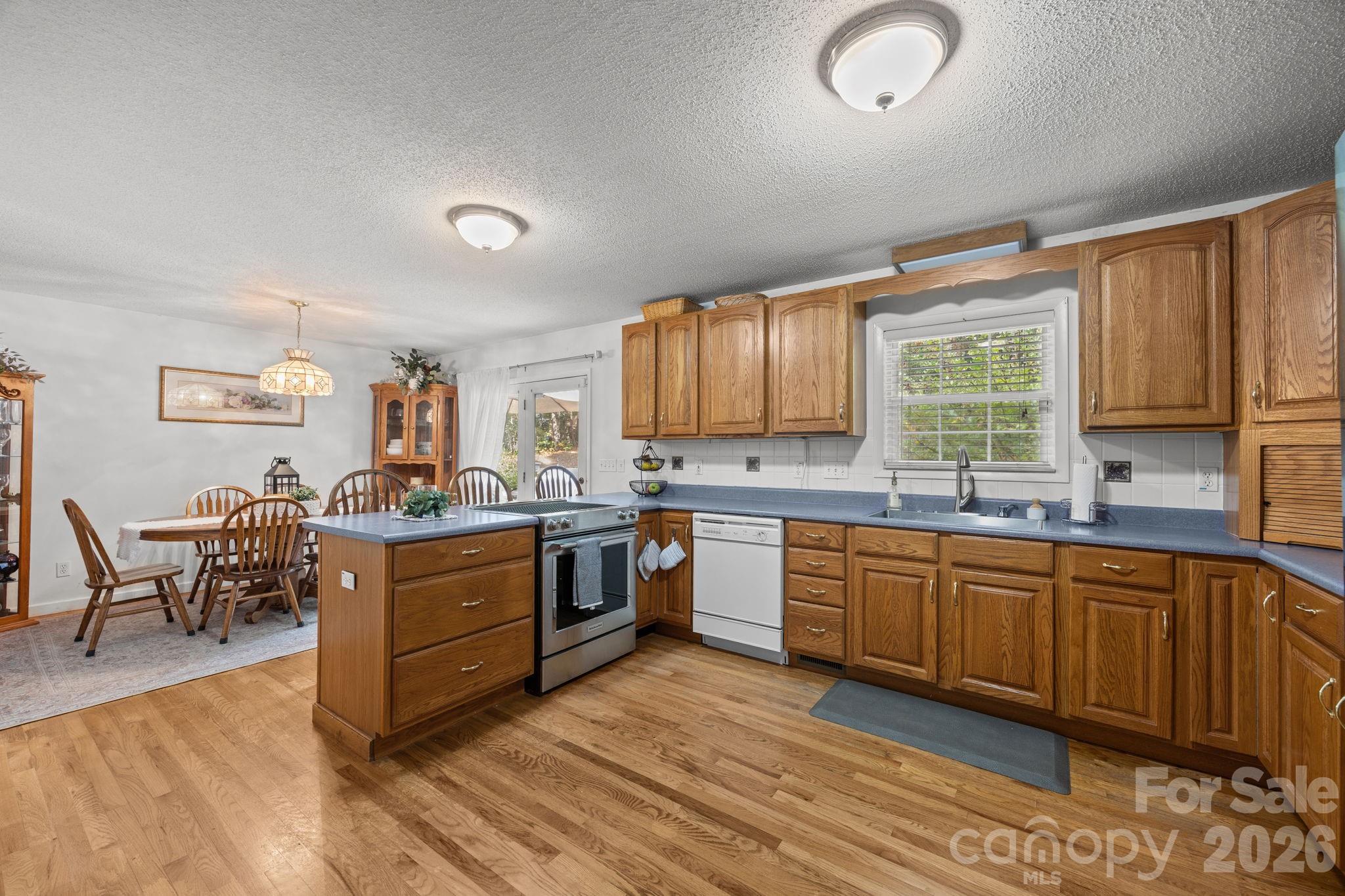 124 Lytle Cove Road Property Photo 18