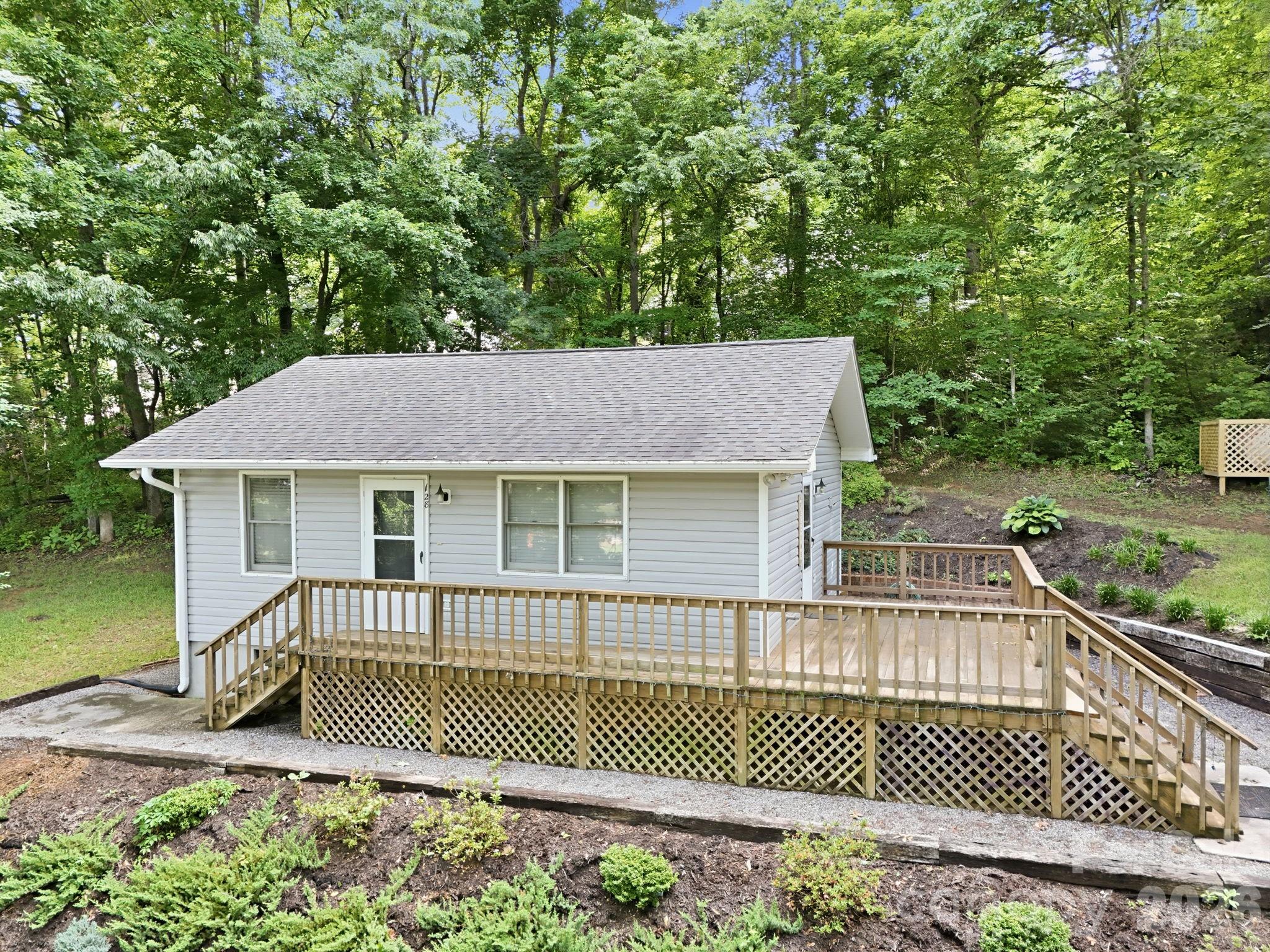 124 Lytle Cove Road Property Photo 37