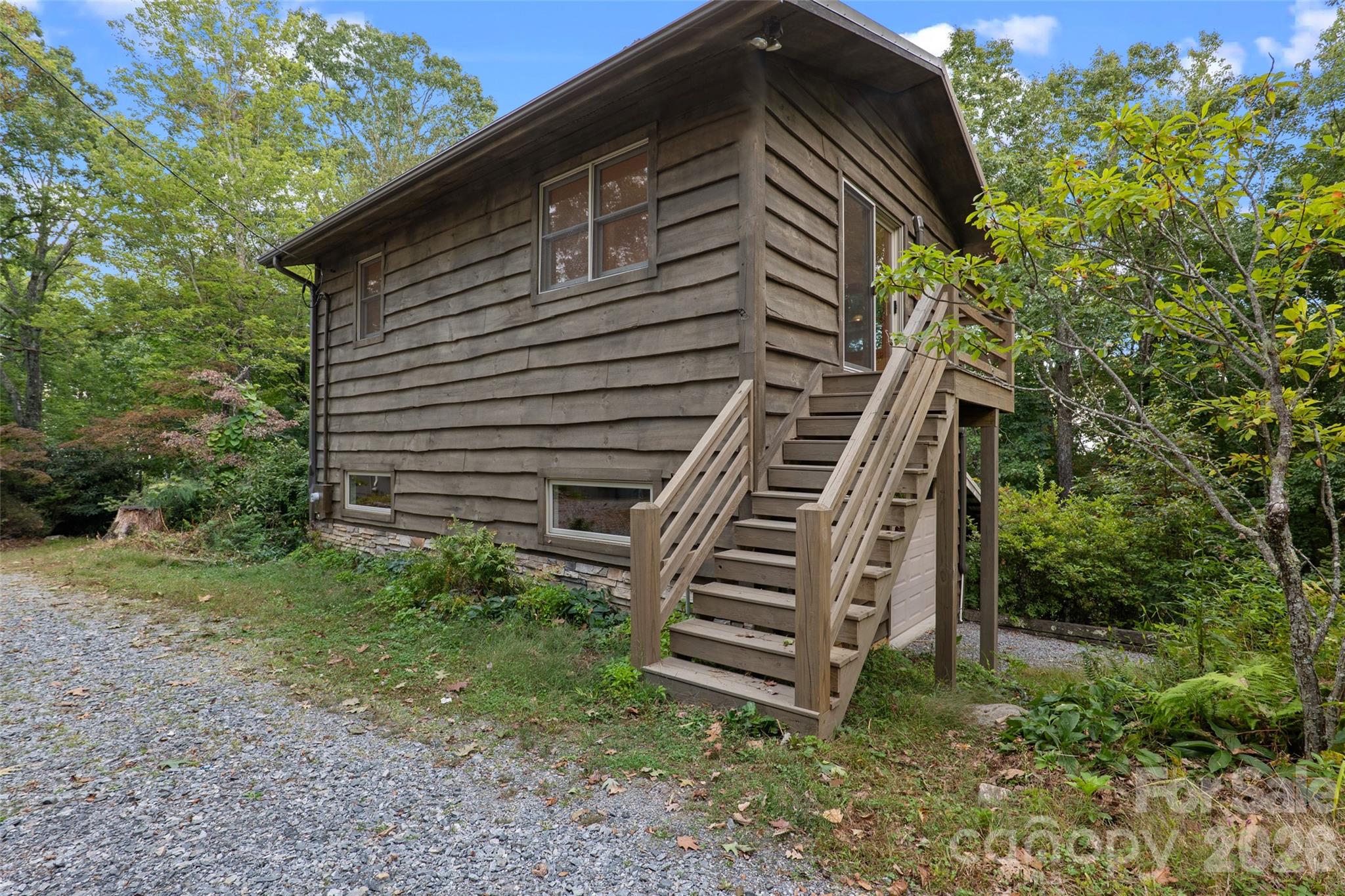 243 Ridgeline Drive Property Photo 29