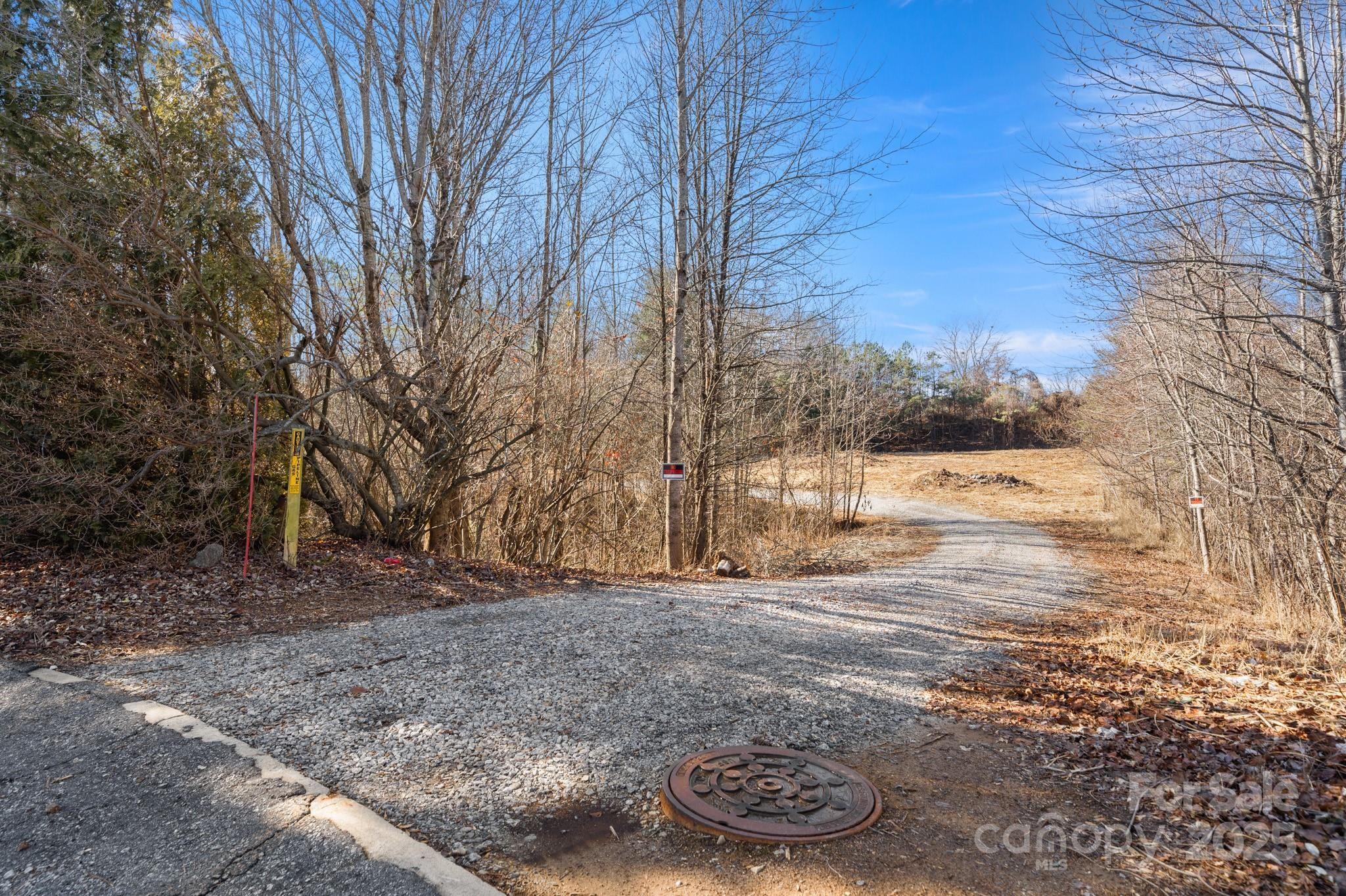 238 Mitchelle Drive Property Photo 6