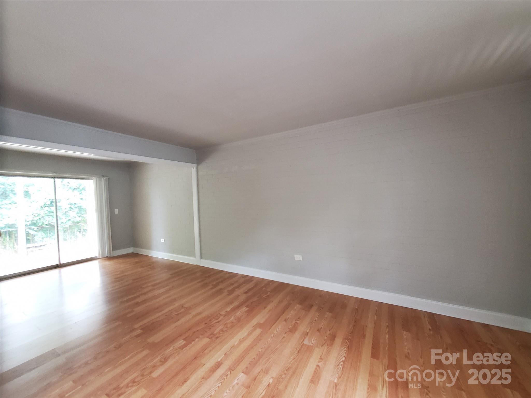 1617 Fulton Avenue A Property Photo 6
