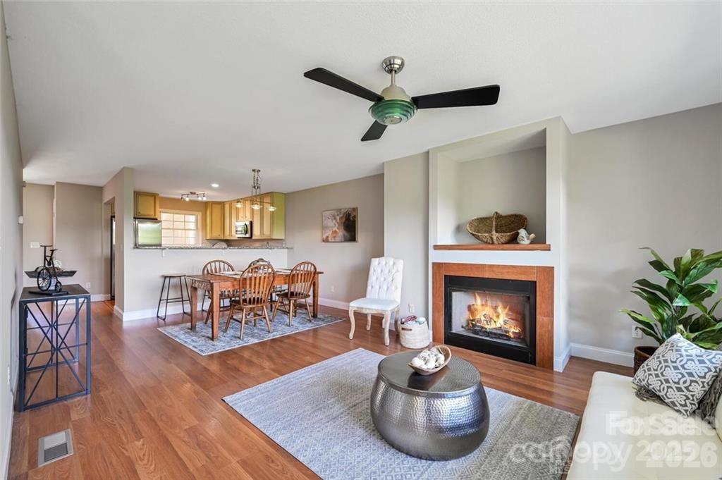 29 Rotunda Circle Property Photo 9